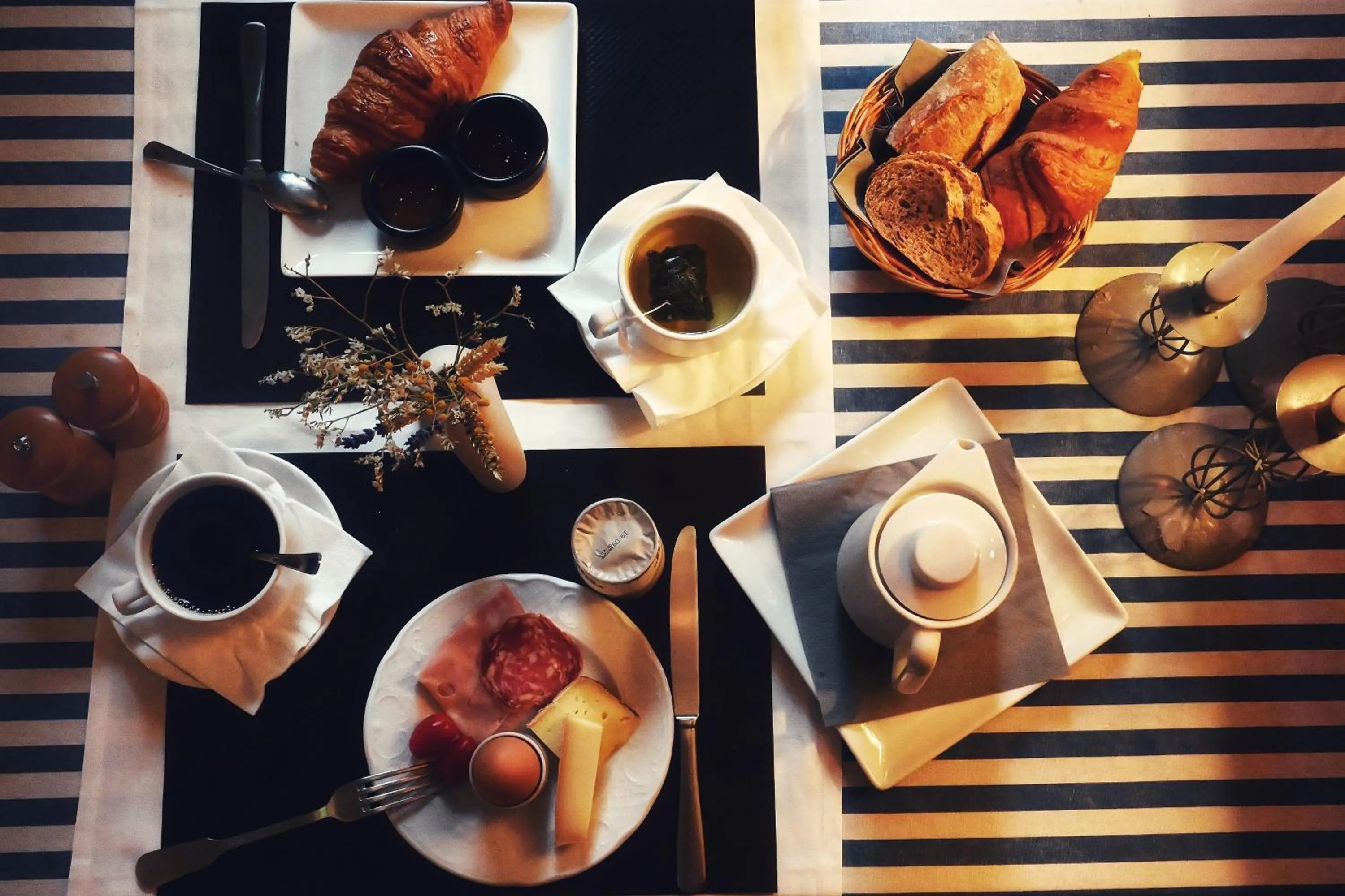 Breakfast in Hotel Les Terrasses