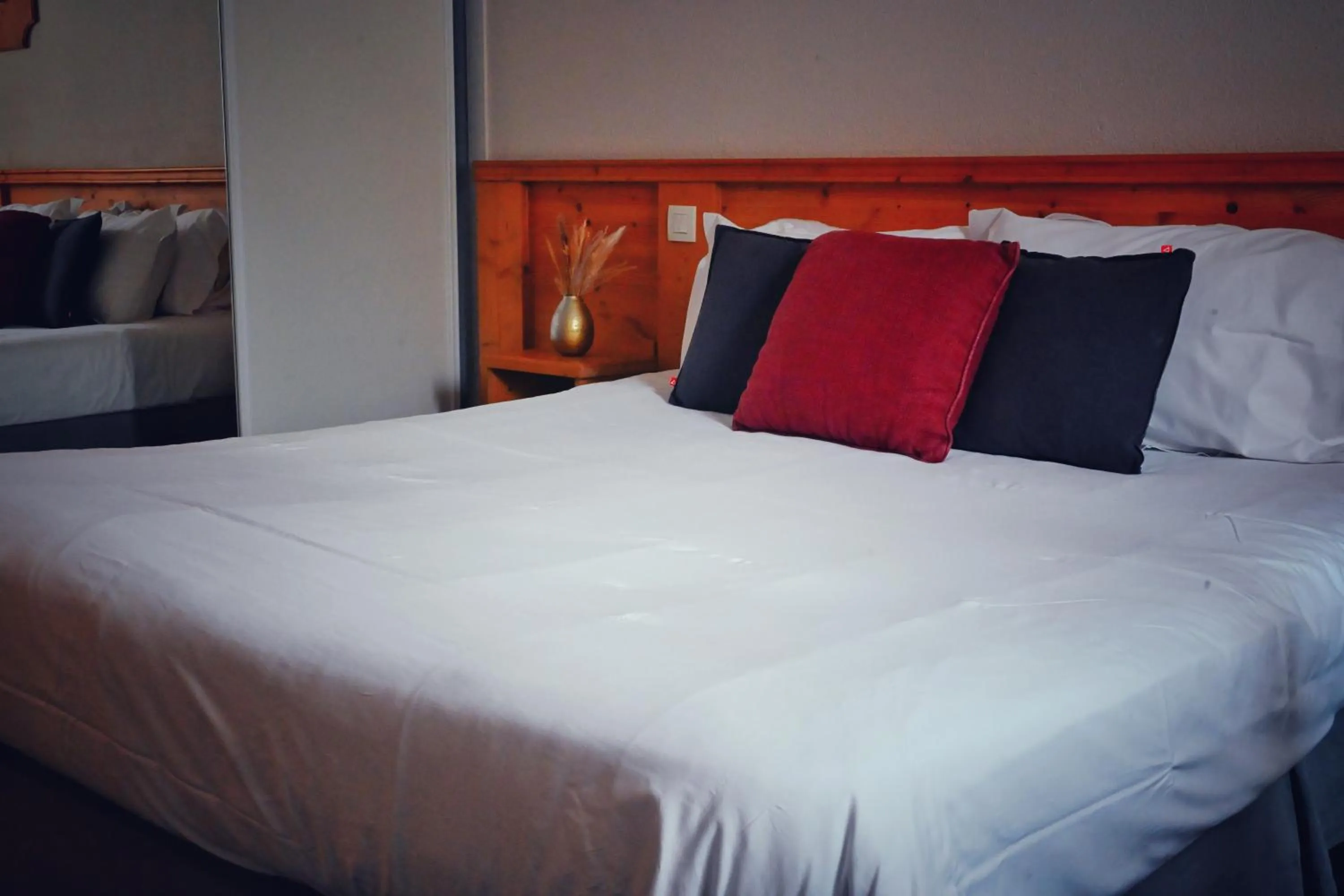 Bed in Hotel Les Terrasses