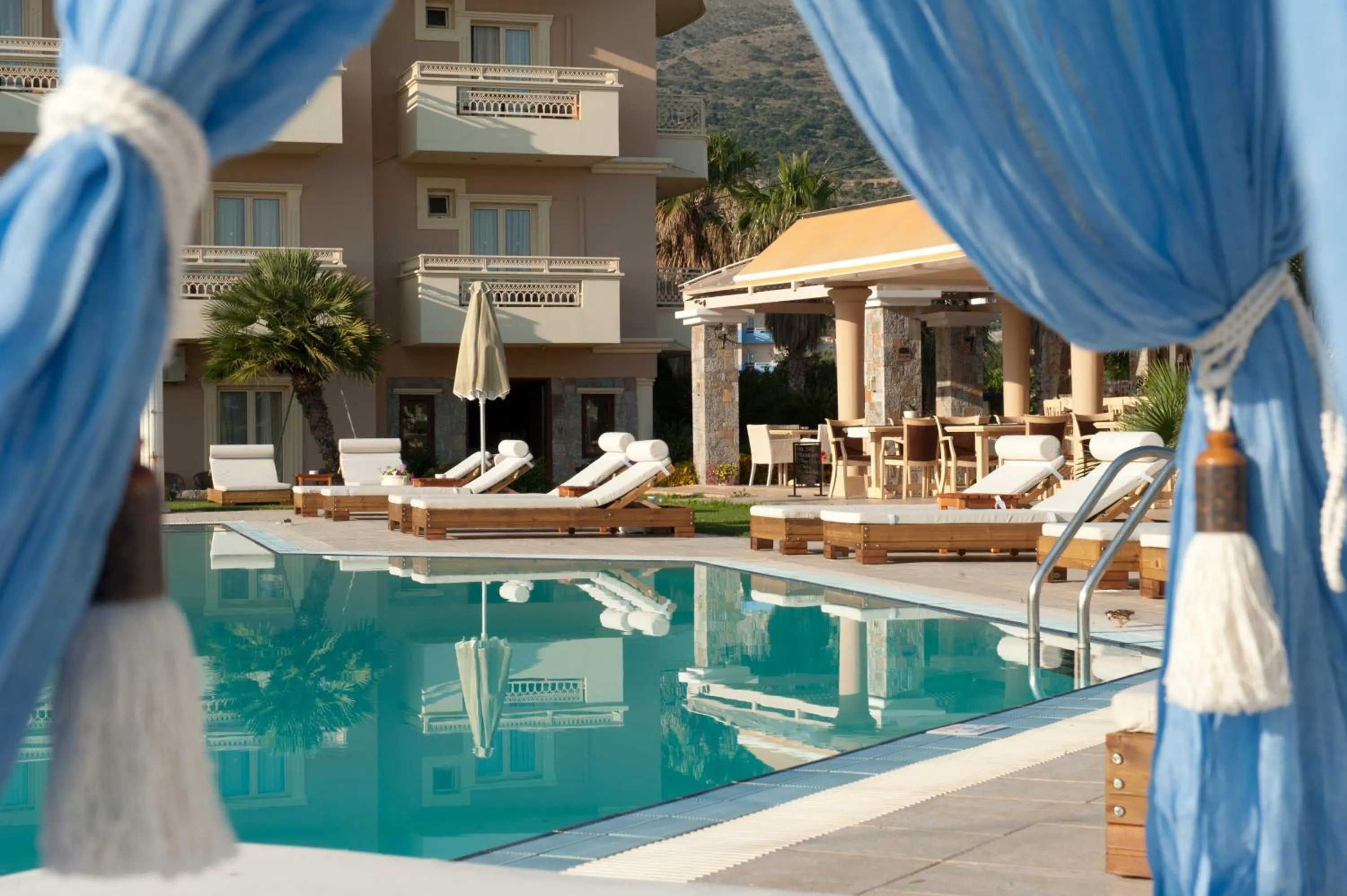 Restaurant/places to eat in Socrates Hotel Malia Beach