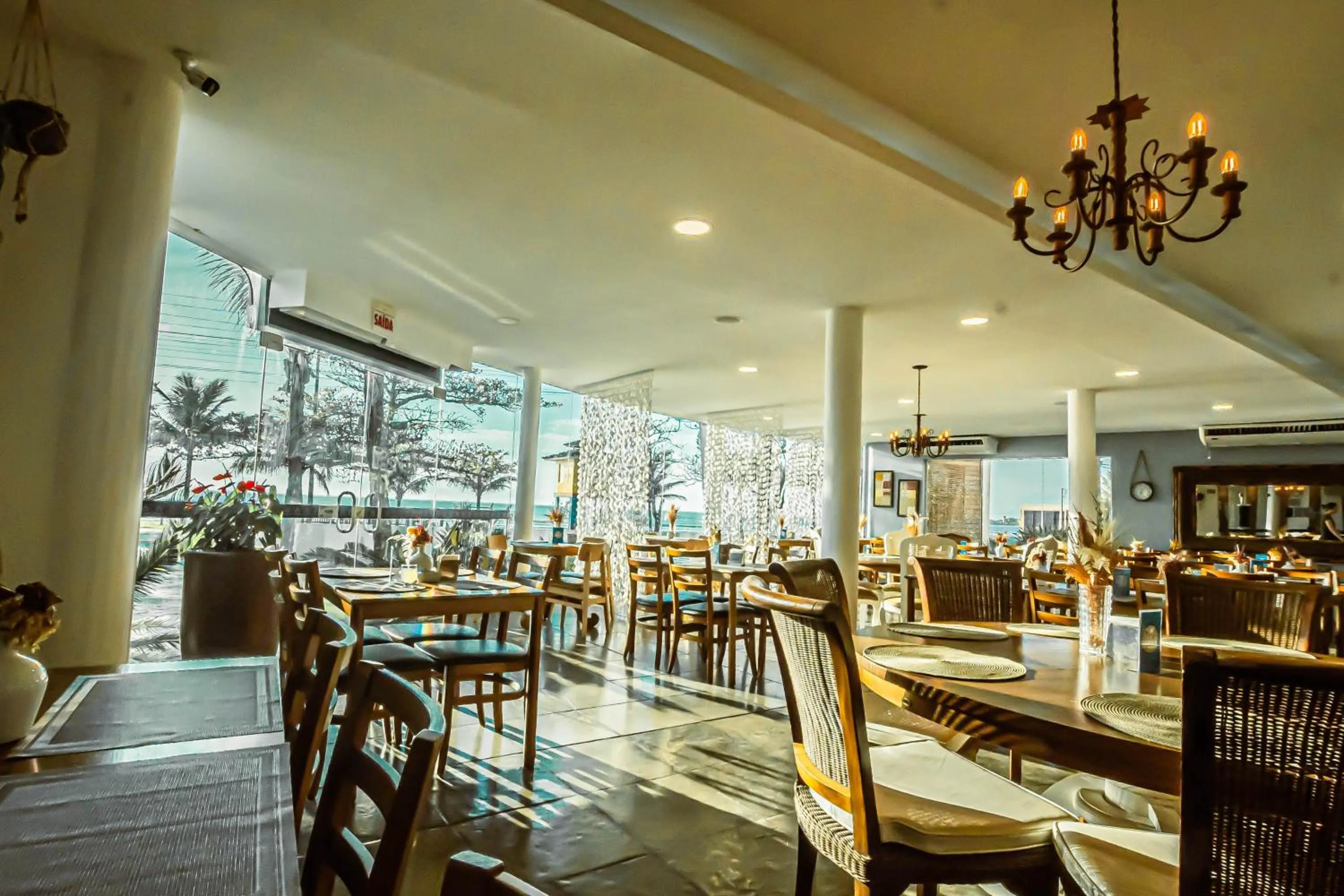 Restaurant/places to eat in Hotel VillaReal Guaratuba - Caieiras
