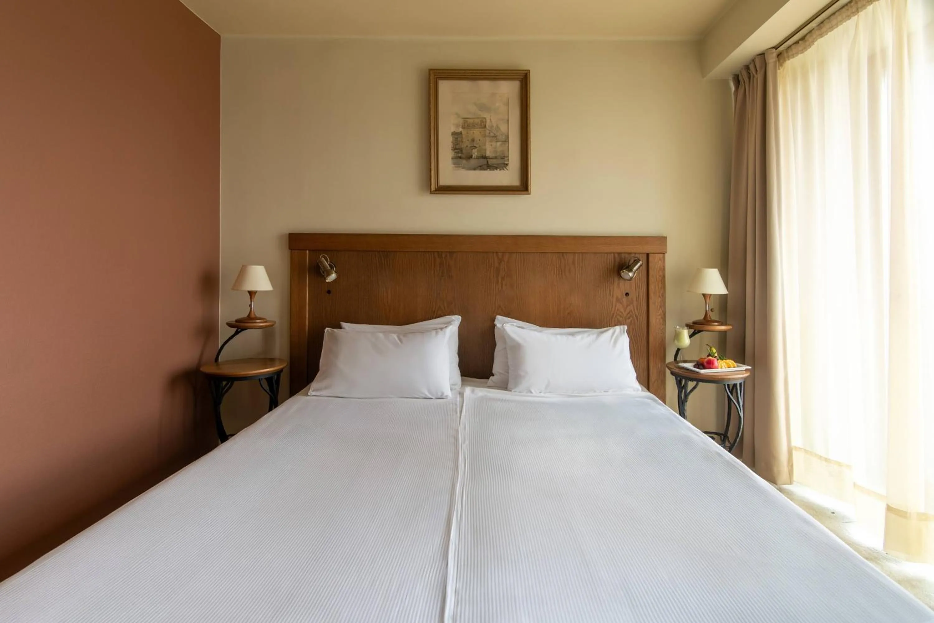 Shower, Bed in Best Western Vilnius