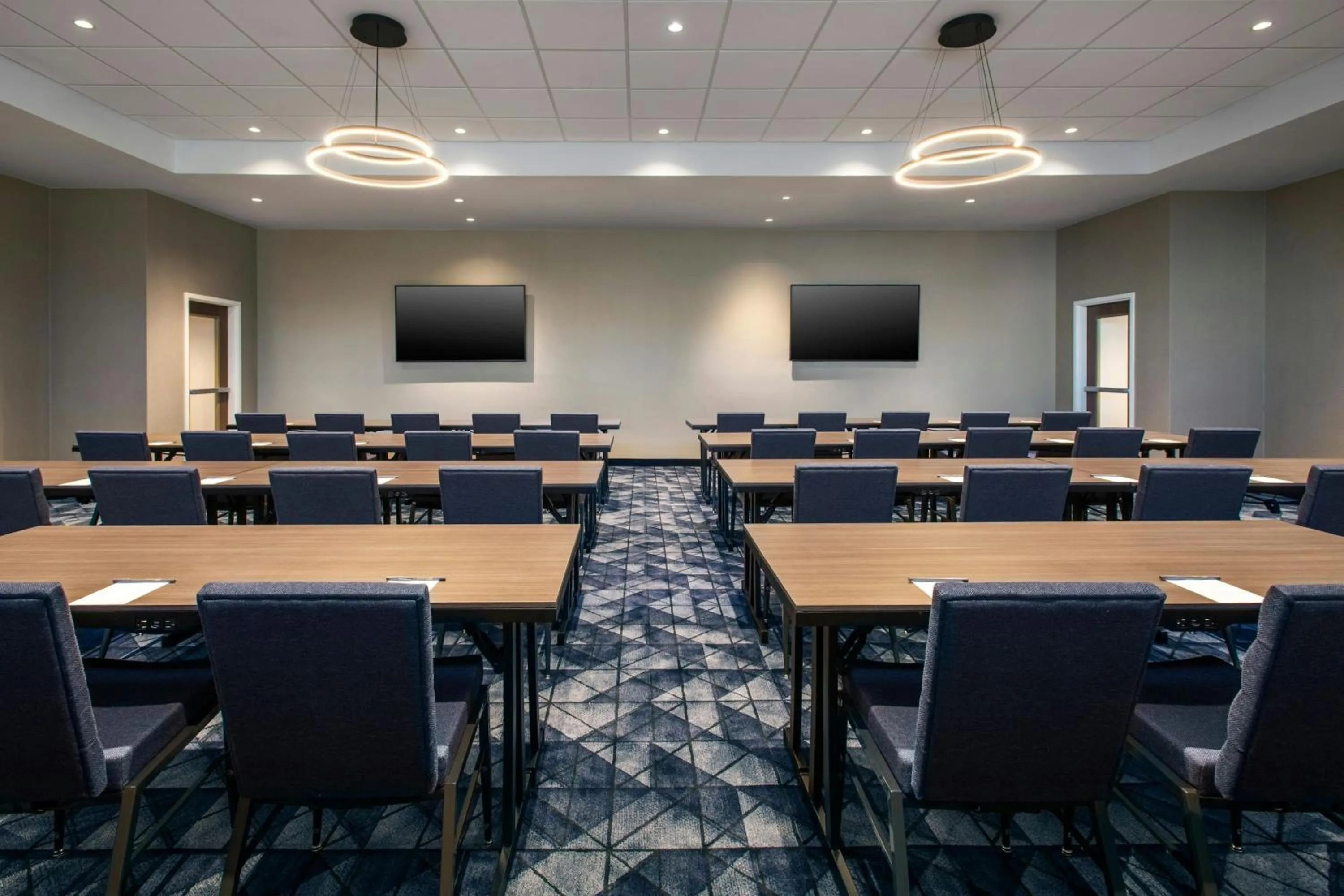 Meeting/conference room in Courtyard by Marriott New Haven Wallingford