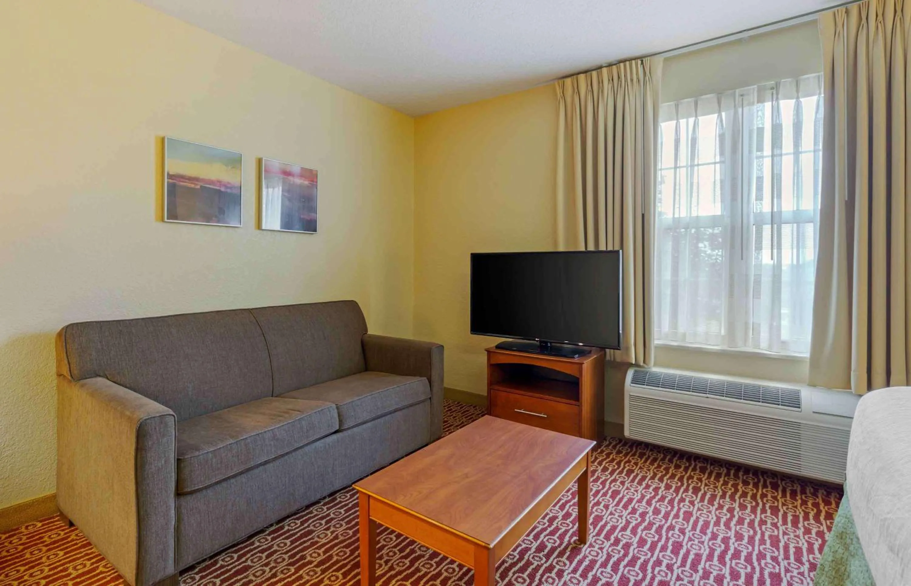 Bedroom in Extended Stay America Suites - Chantilly - Dulles