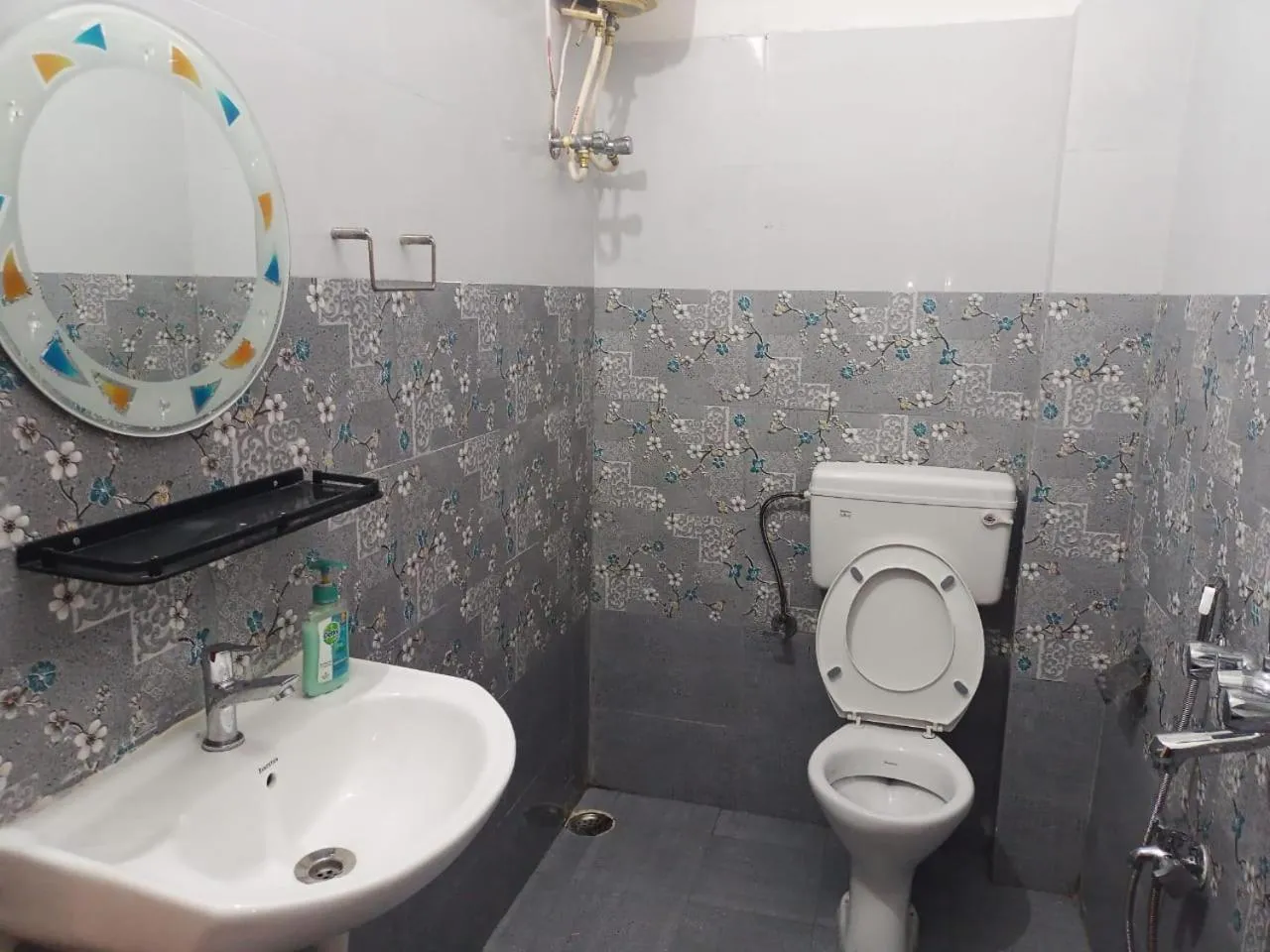 Urbban Castle Homestay