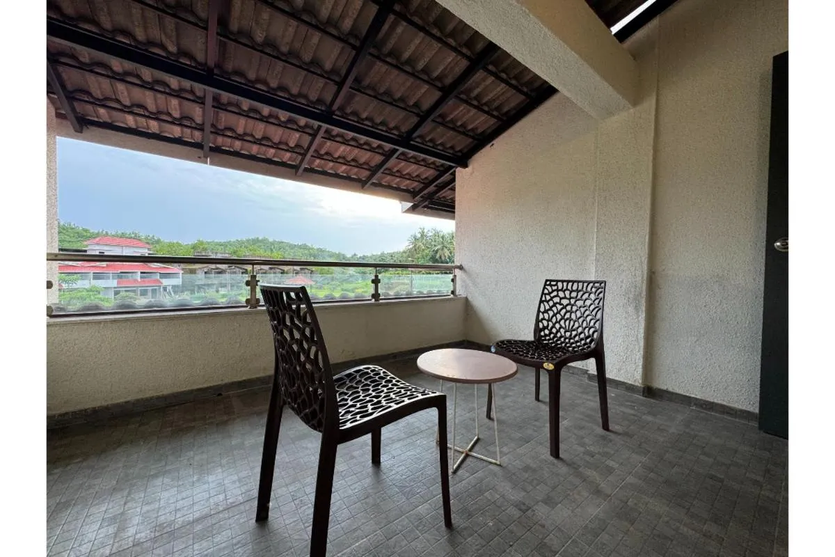 Hotel Sadhana Executive