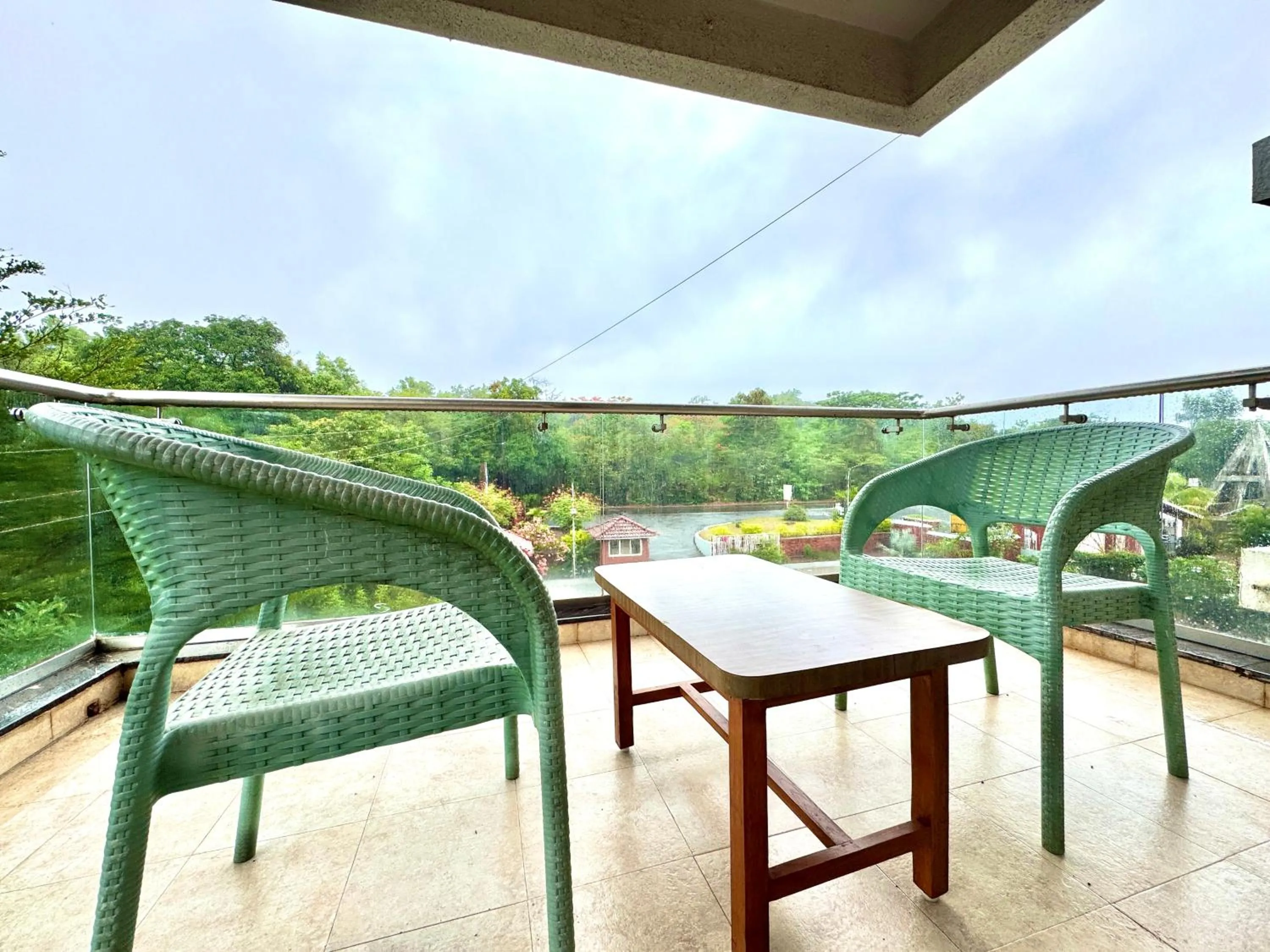 Hotel Sadhana Executive