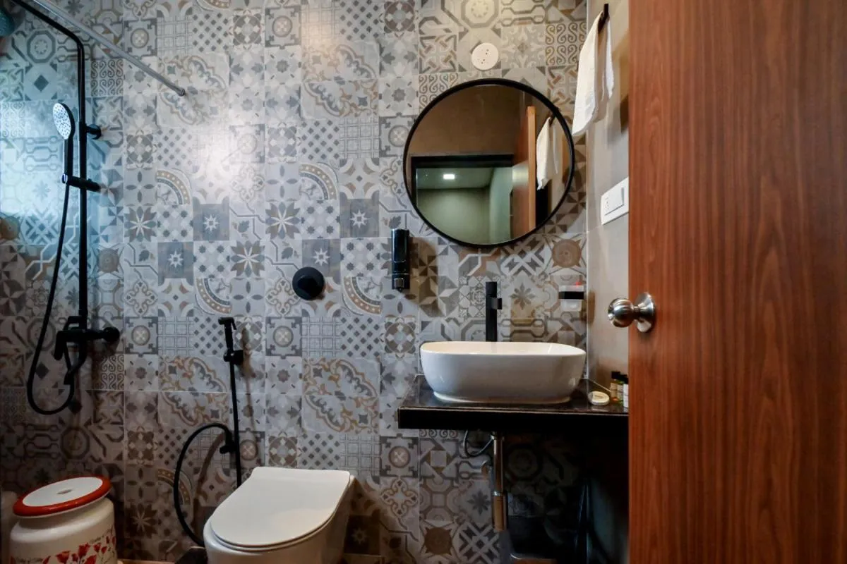 Hotel Sadhana Executive