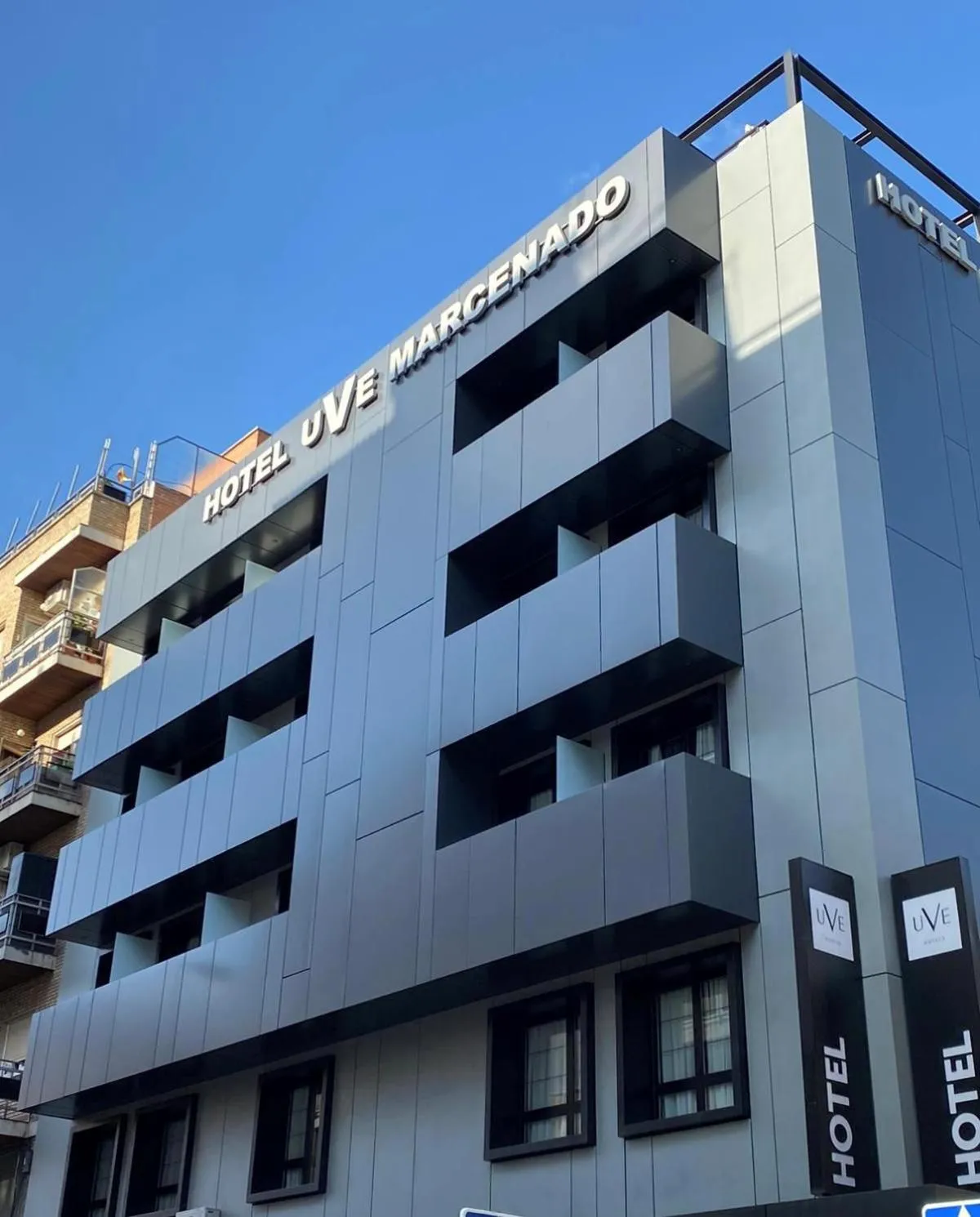 Facade/entrance in UVE Marcenado