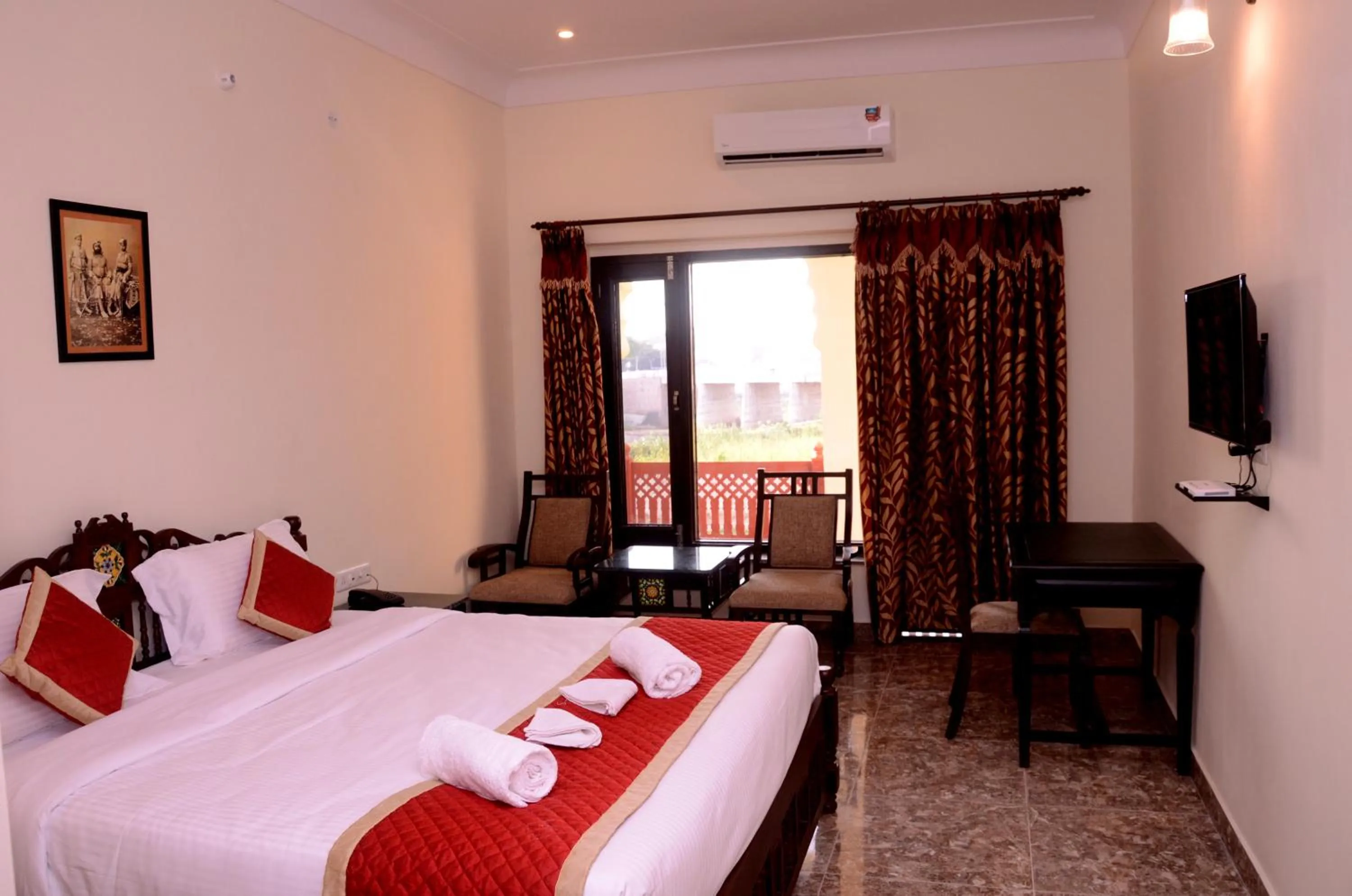 Bedroom, Bed in Moti Mahal - A Heritage Haveli