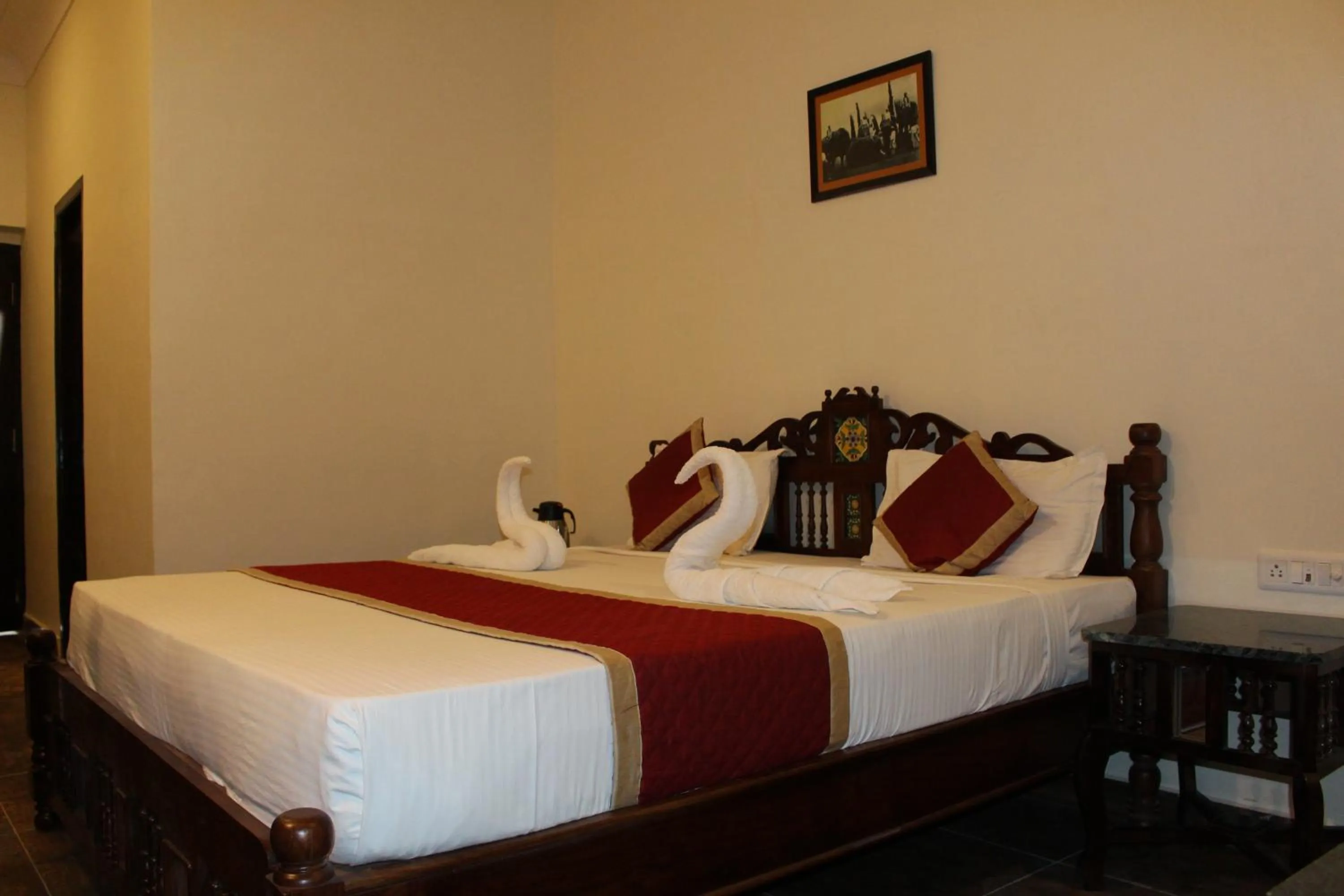 Bedroom, Bed in Moti Mahal - A Heritage Haveli