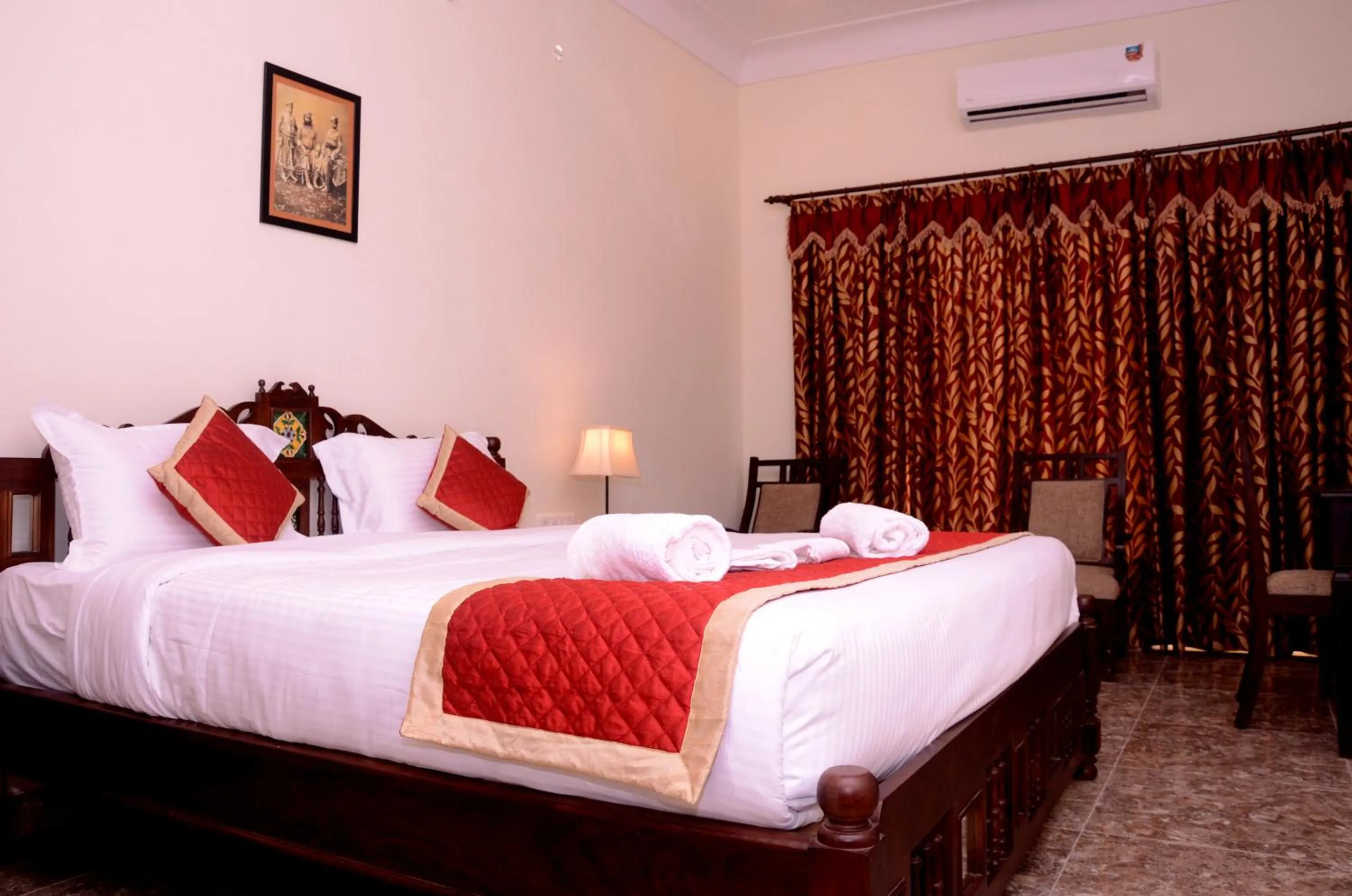 Bedroom, Bed in Moti Mahal - A Heritage Haveli