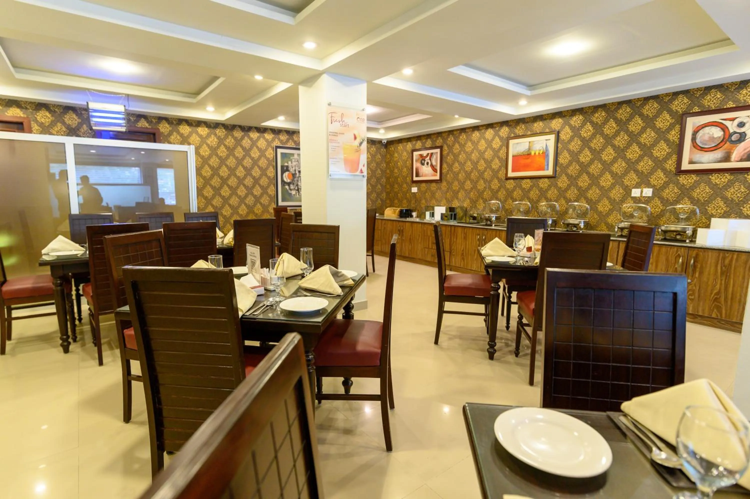 Restaurant/places to eat in Hotel One Jinnah, Islamabad