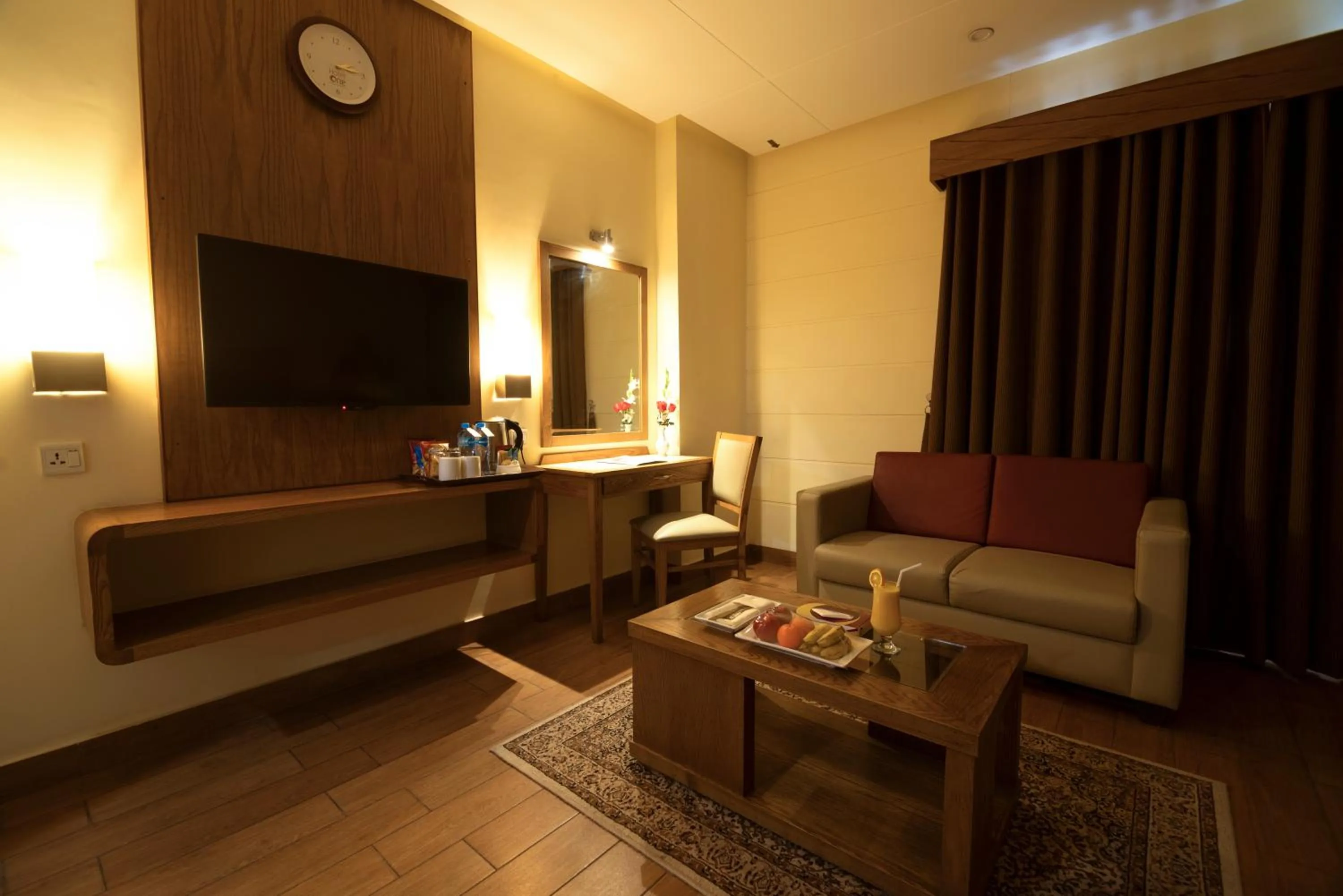 Living room in Hotel One Tariq Road Multan