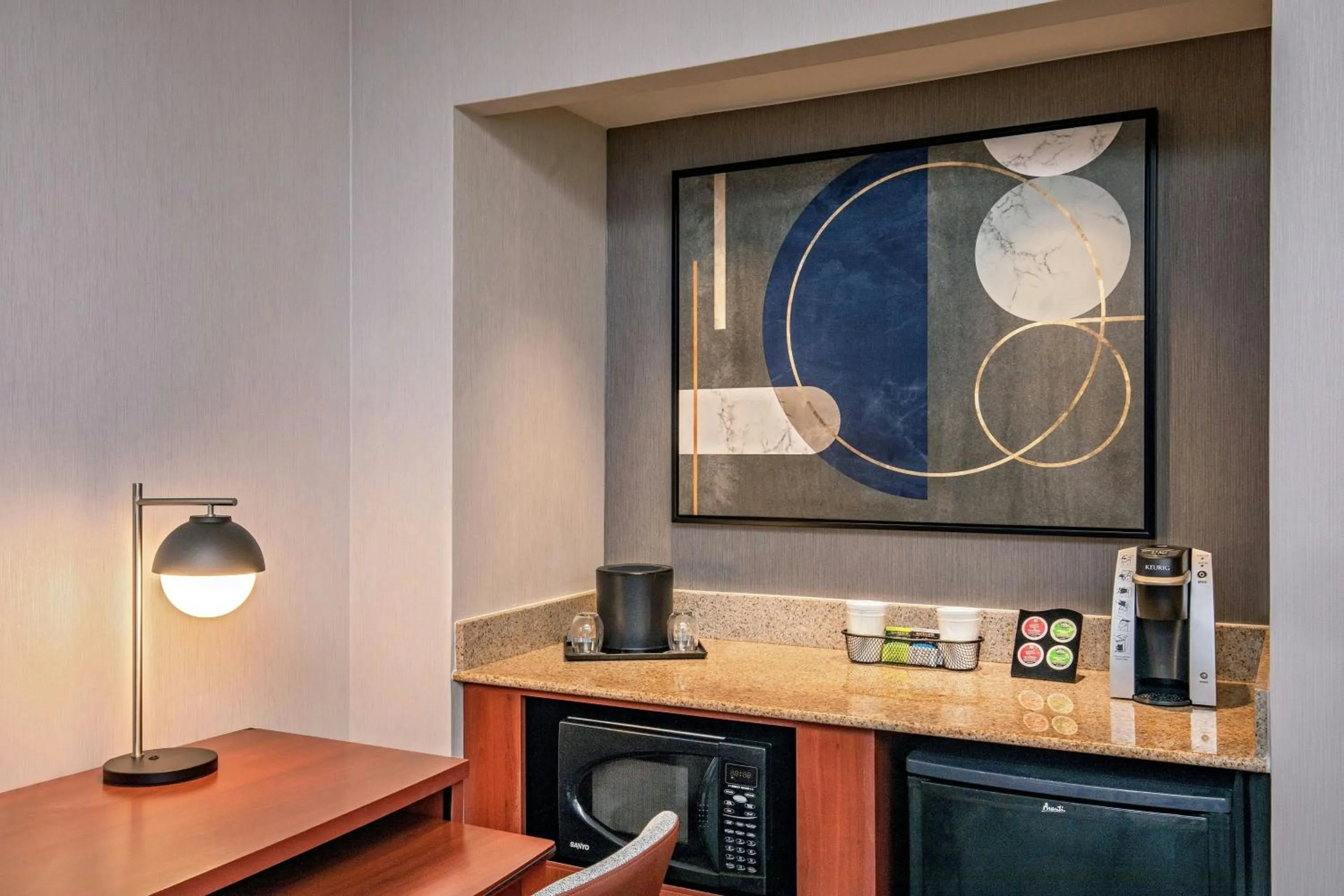 Lounge or bar in Courtyard by Marriott Boston Andover