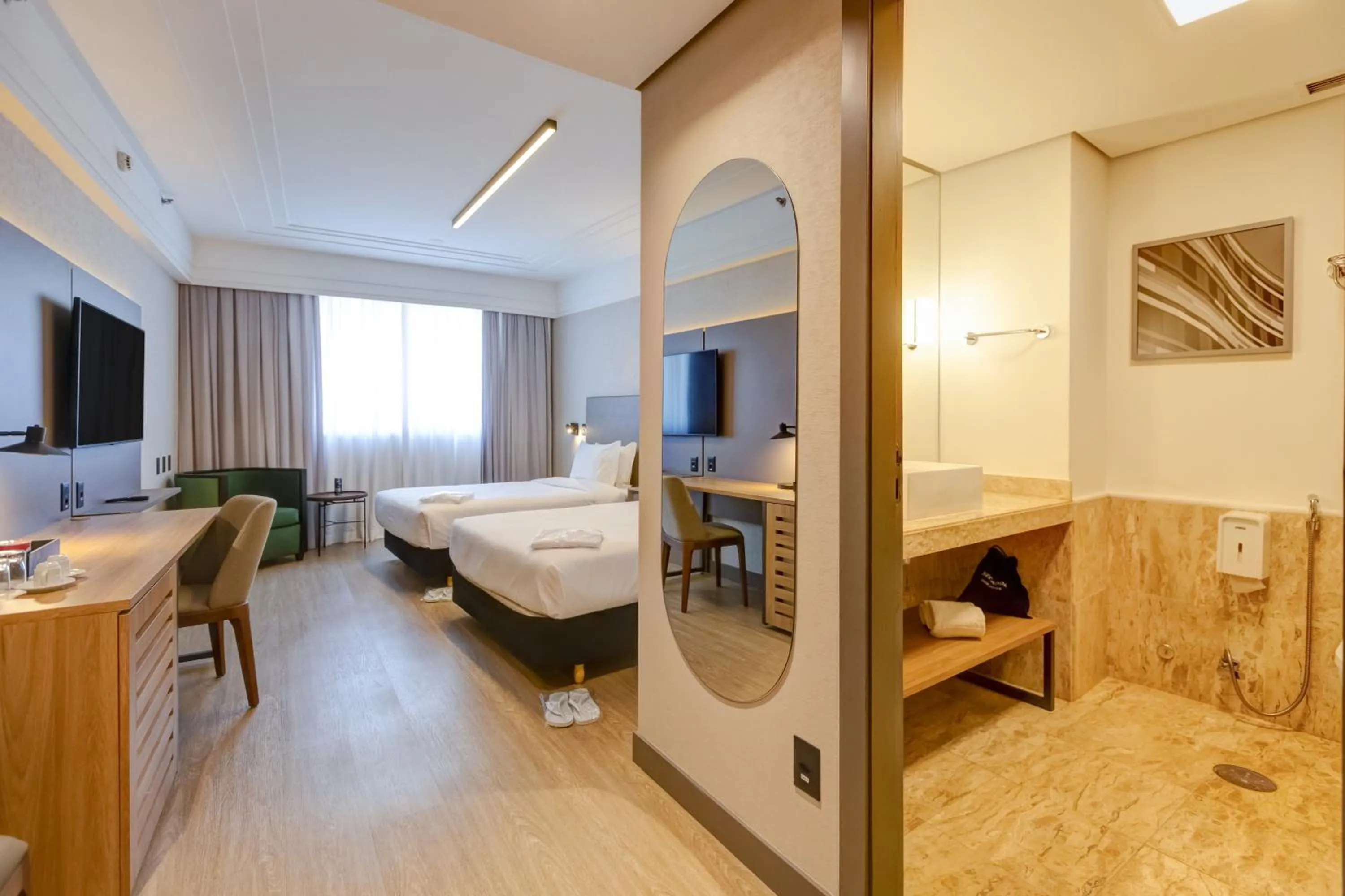 Photo of the whole room, Bed in Radisson Alphaville