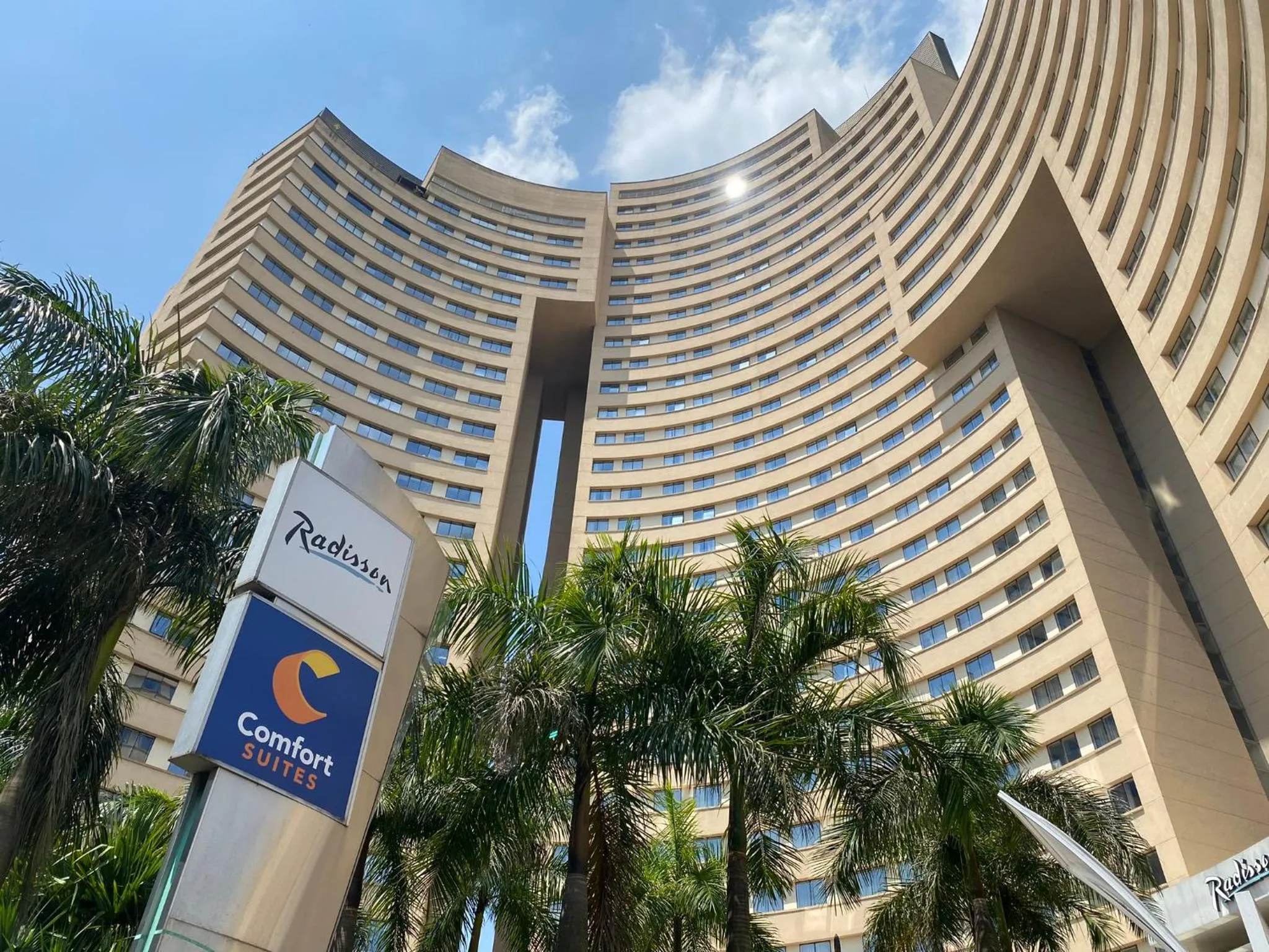 Property building in Radisson Alphaville