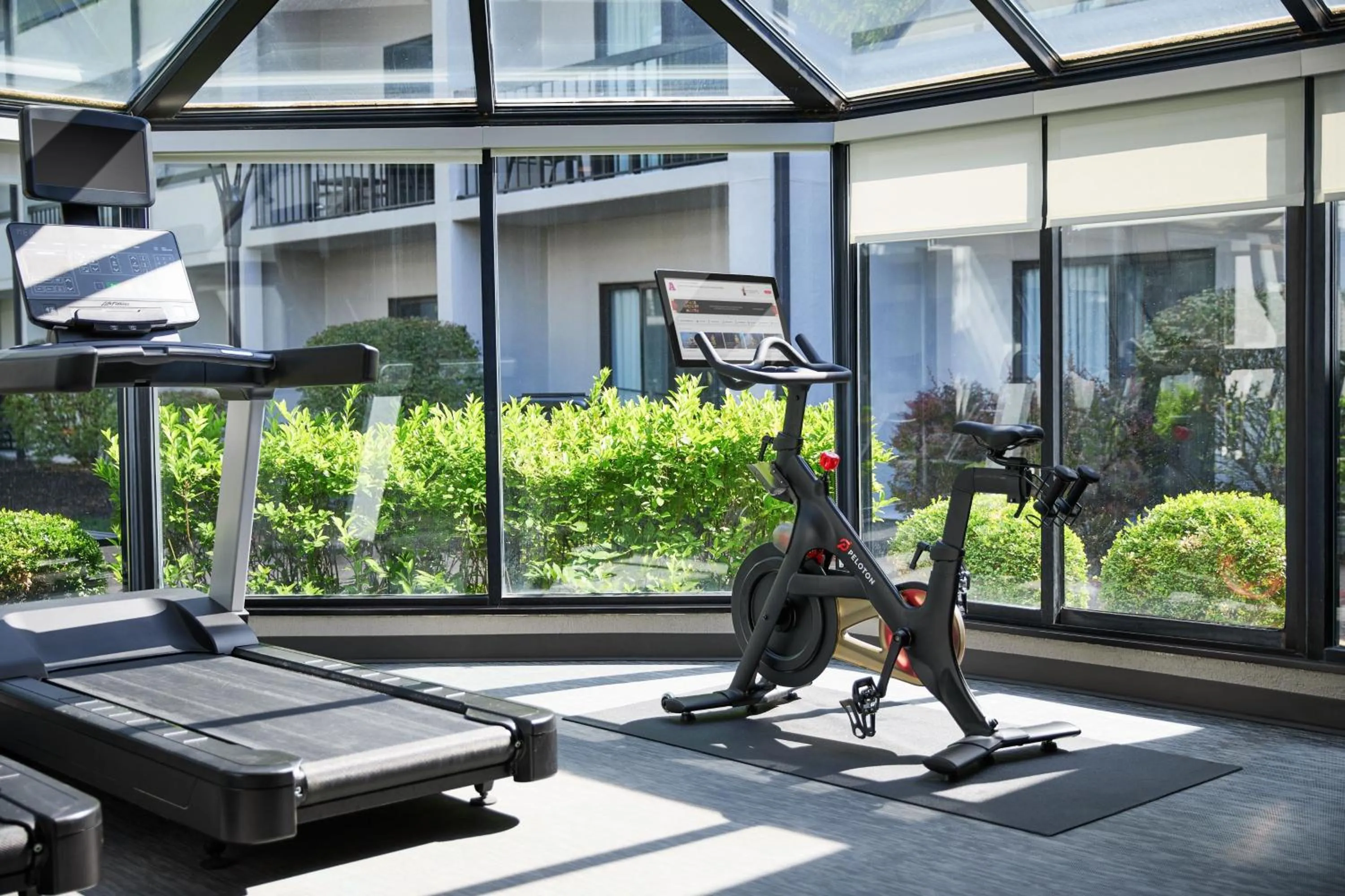 Fitness centre/facilities in Courtyard Kansas City Overland Park/Metcalf, South of College Boulevard