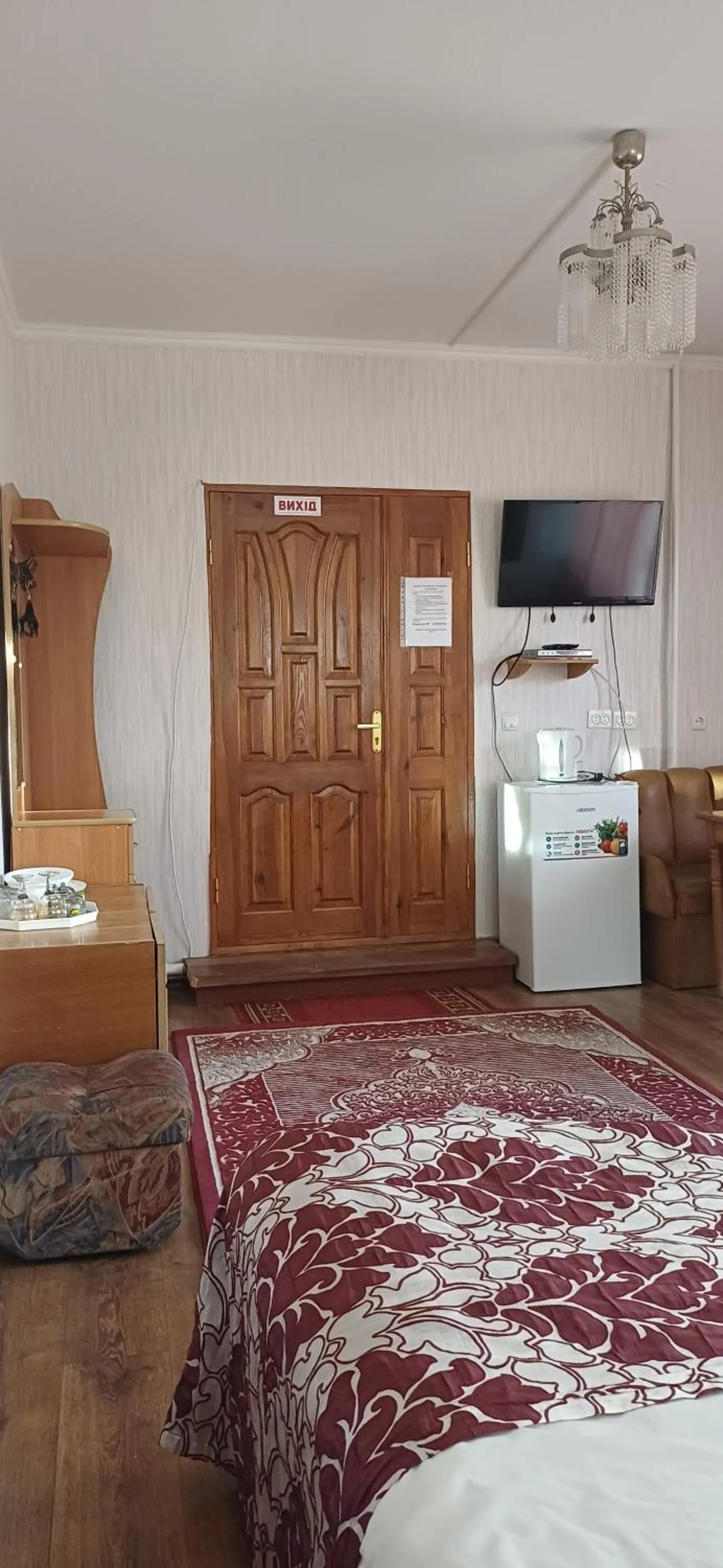 Bed in Hotel Gostynnyi Dvir