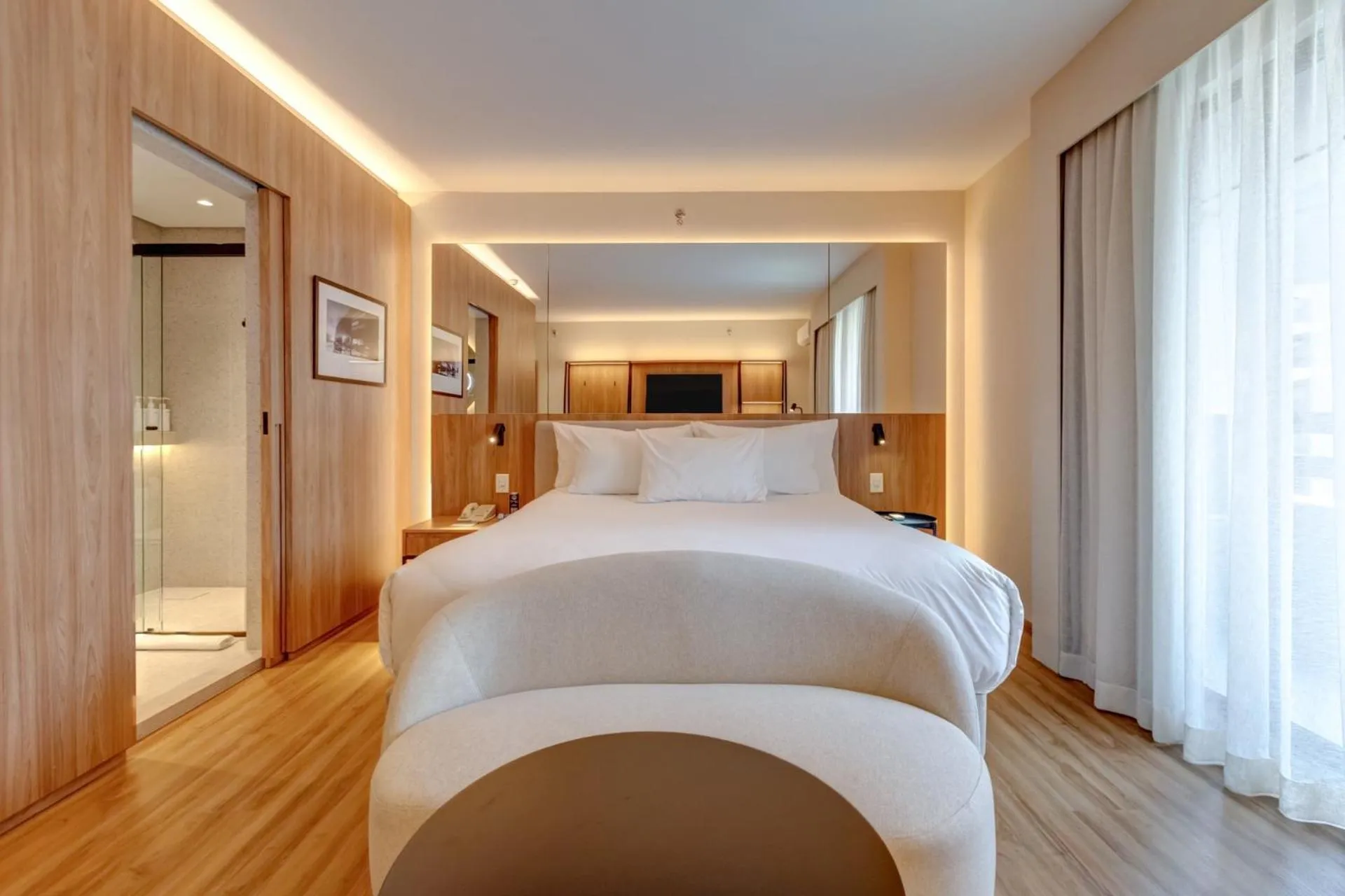 Bed in Radisson Blu São Paulo