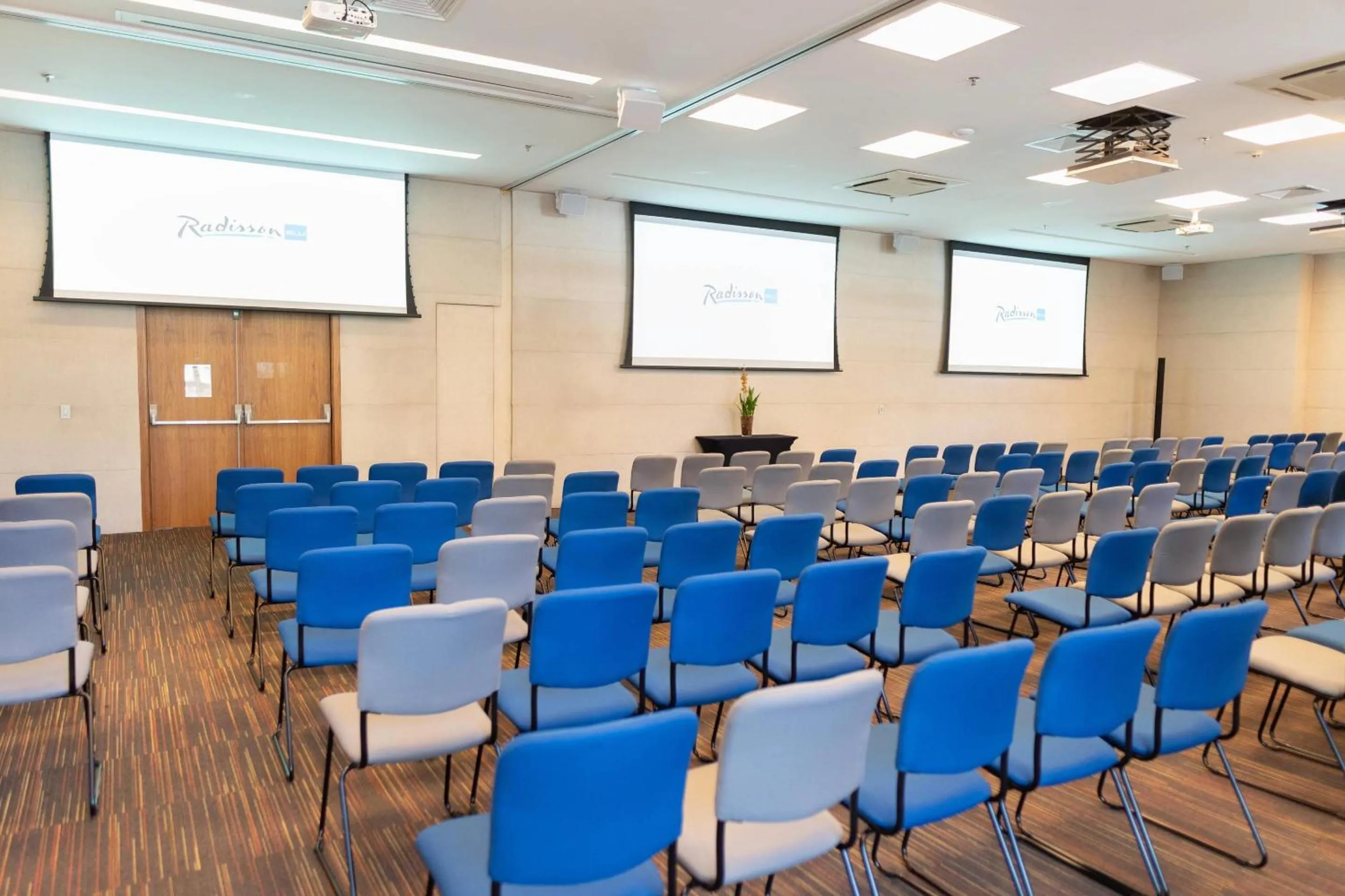 Meeting/conference room in Radisson Blu São Paulo