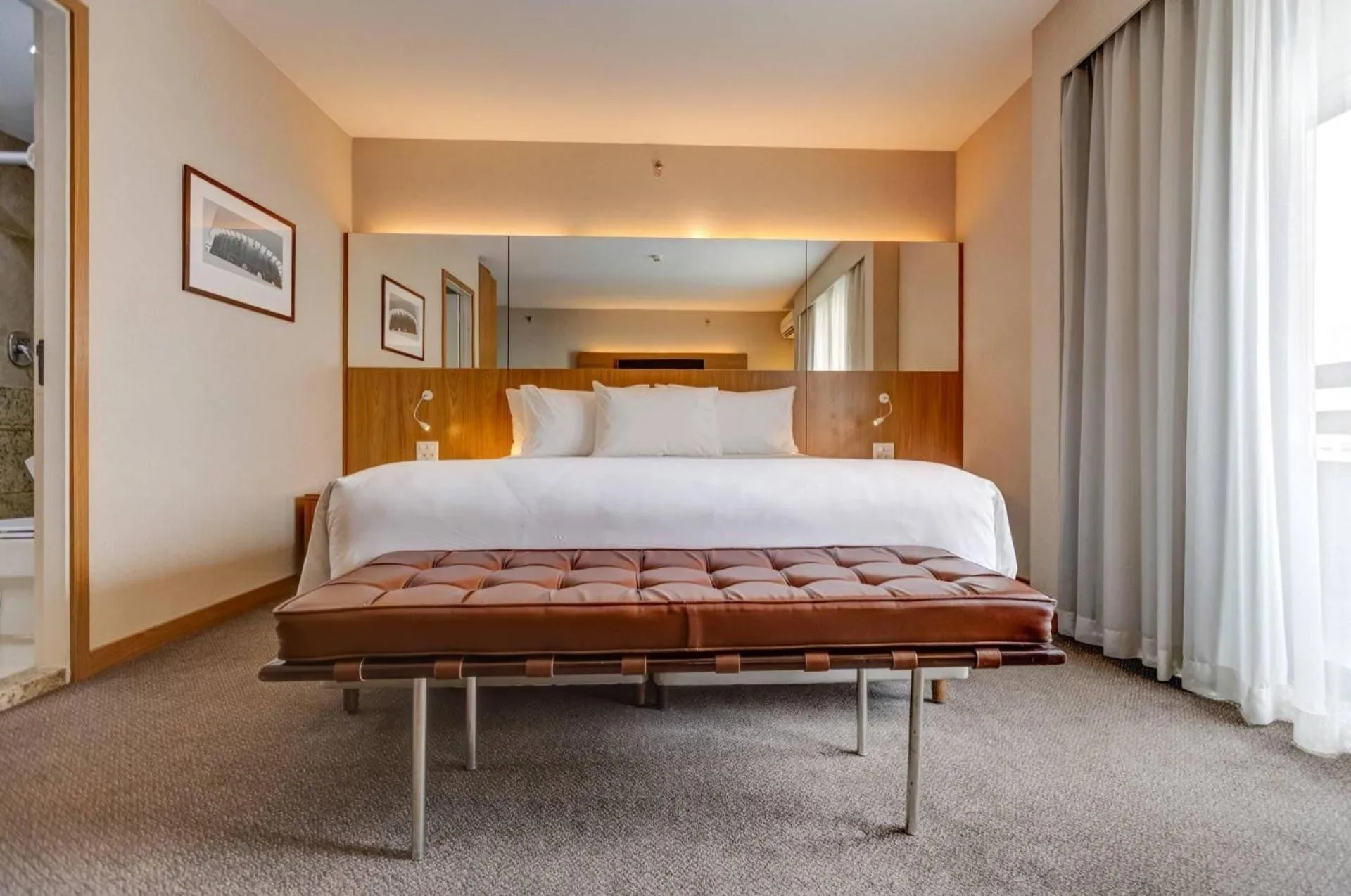 Bedroom, Bed in Radisson Blu São Paulo