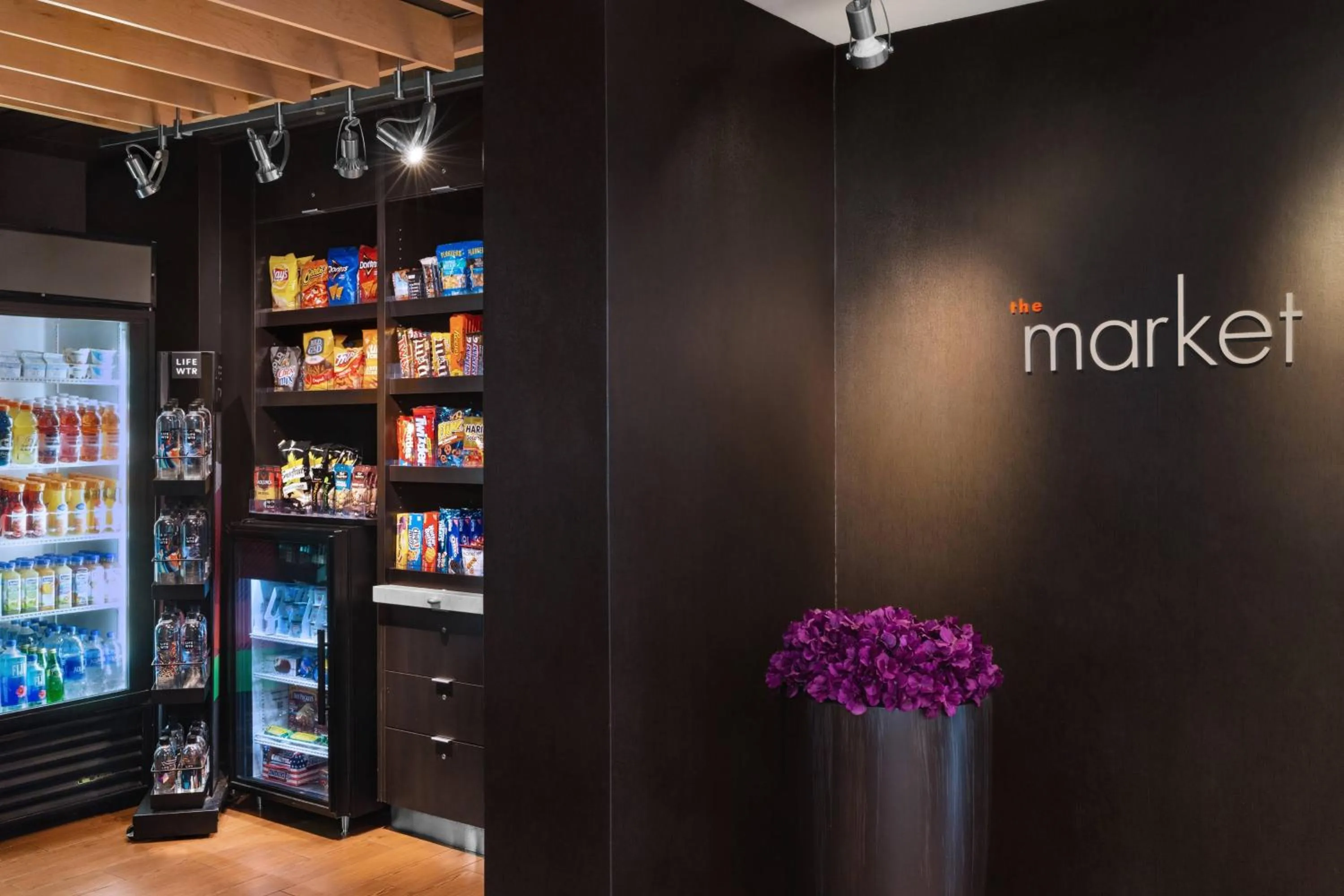 Other in Courtyard Philadelphia Valley Forge / King of Prussia