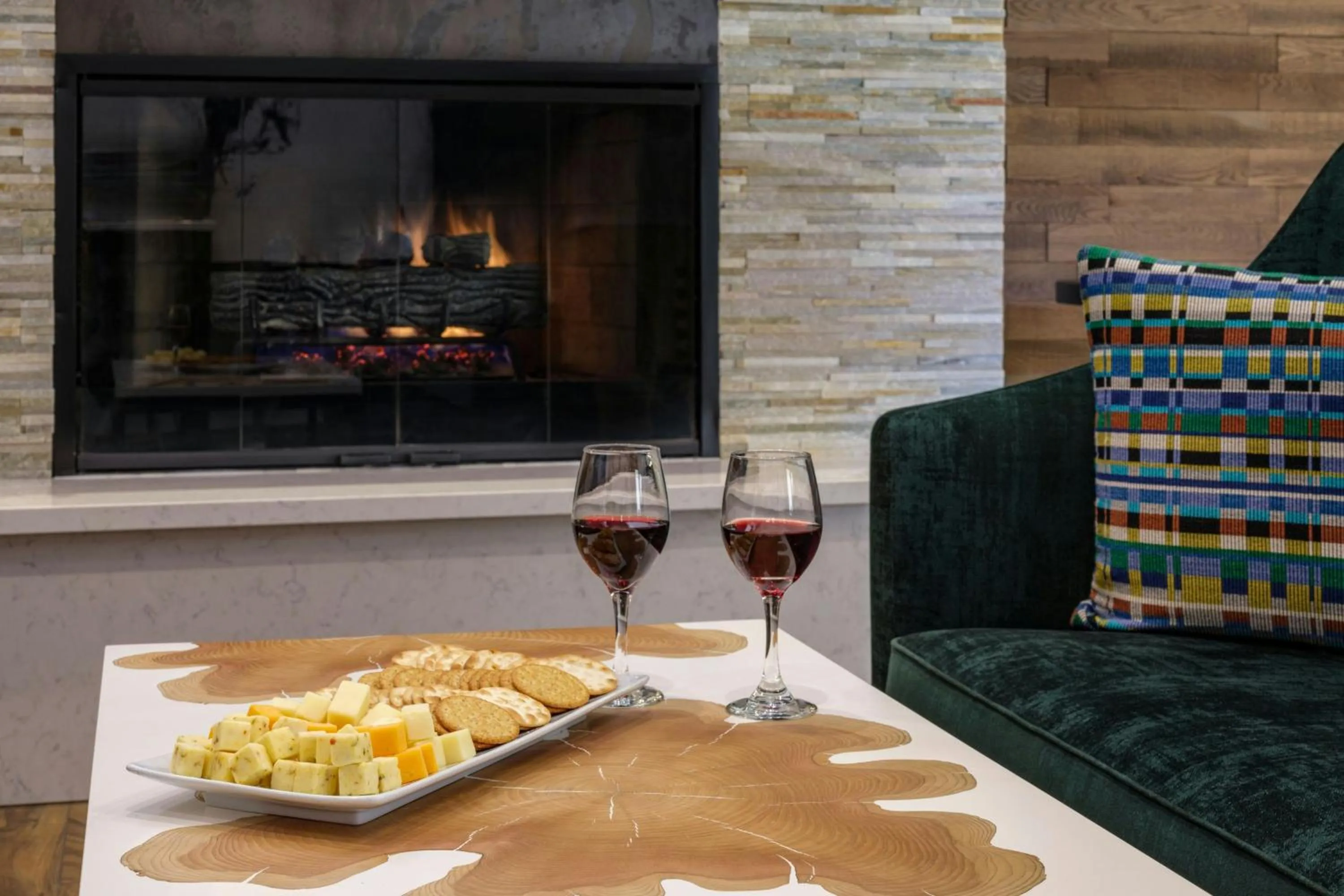Lounge or bar in Marriott's Mountain Valley Lodge at Breckenridge