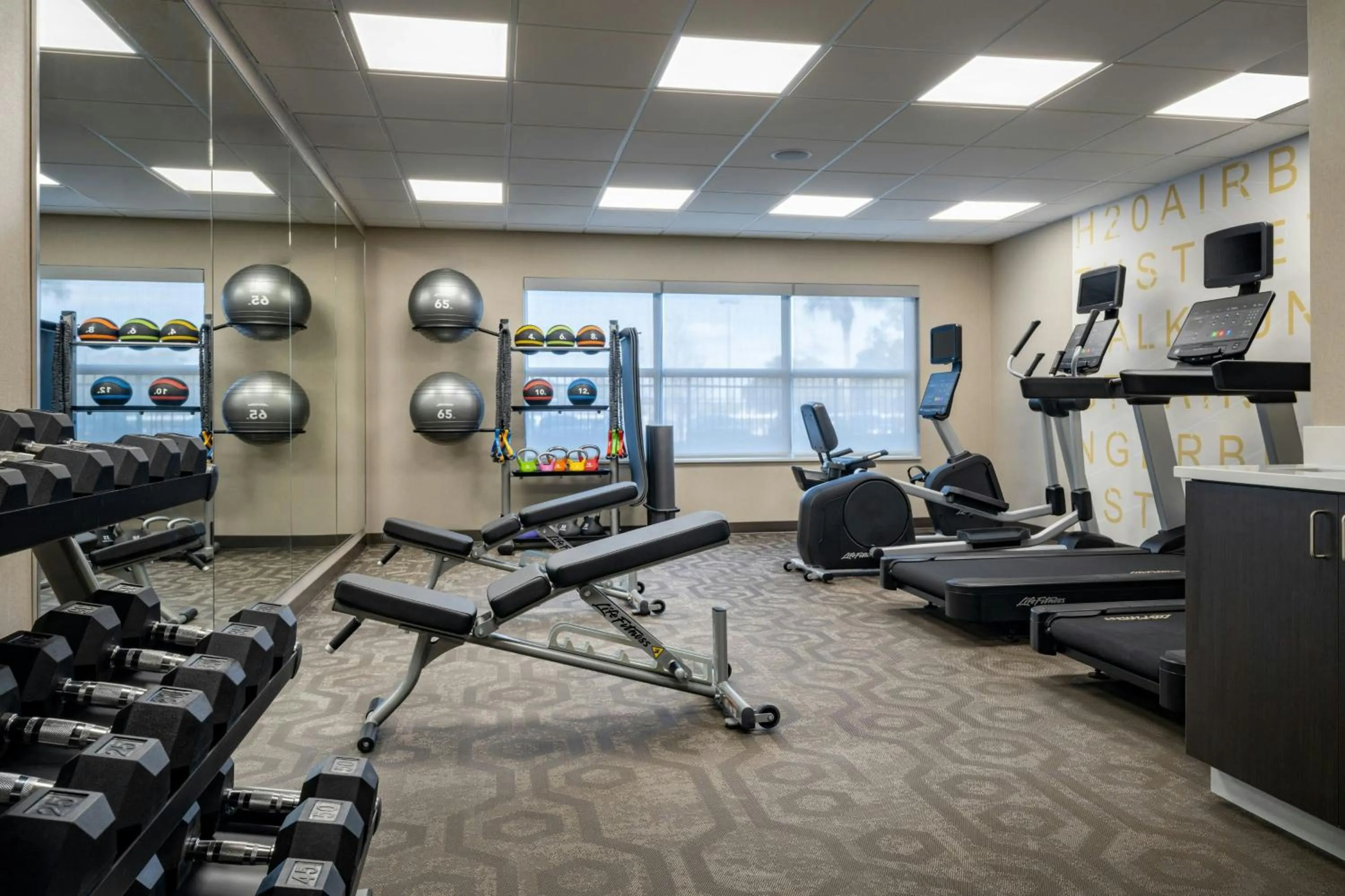 Fitness centre/facilities in Residence Inn Melbourne