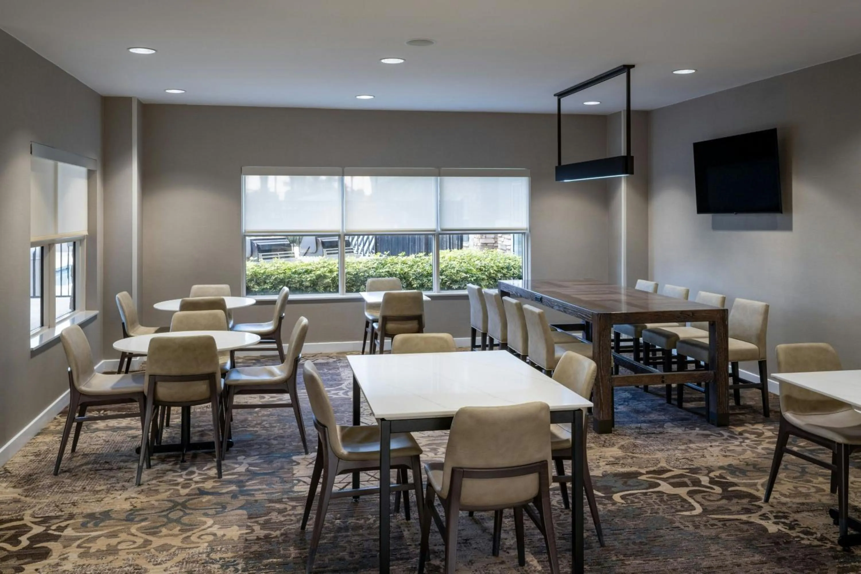 Breakfast in Residence Inn Melbourne