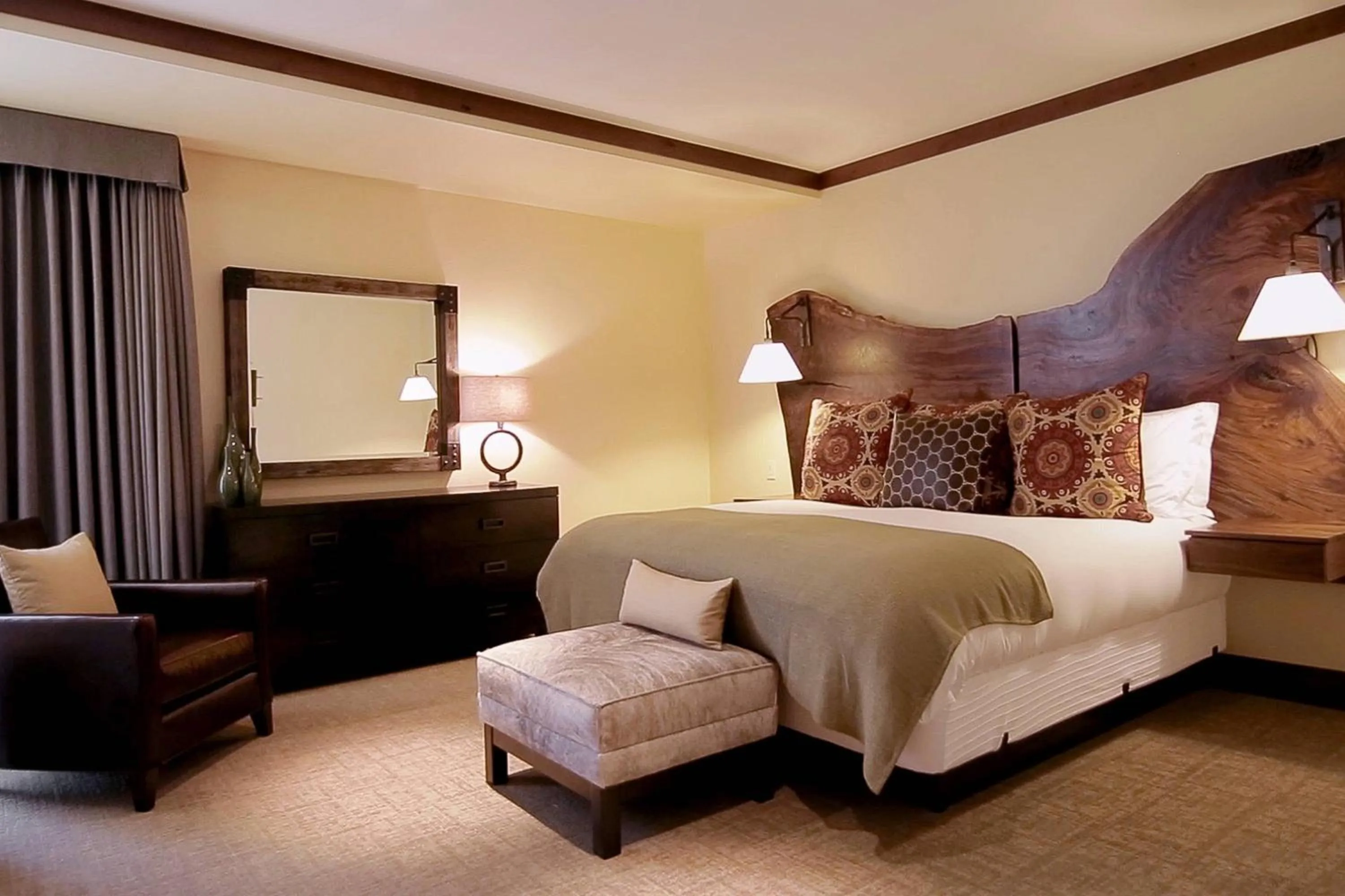 Bedroom, Bed in The Ritz-Carlton, Lake Tahoe
