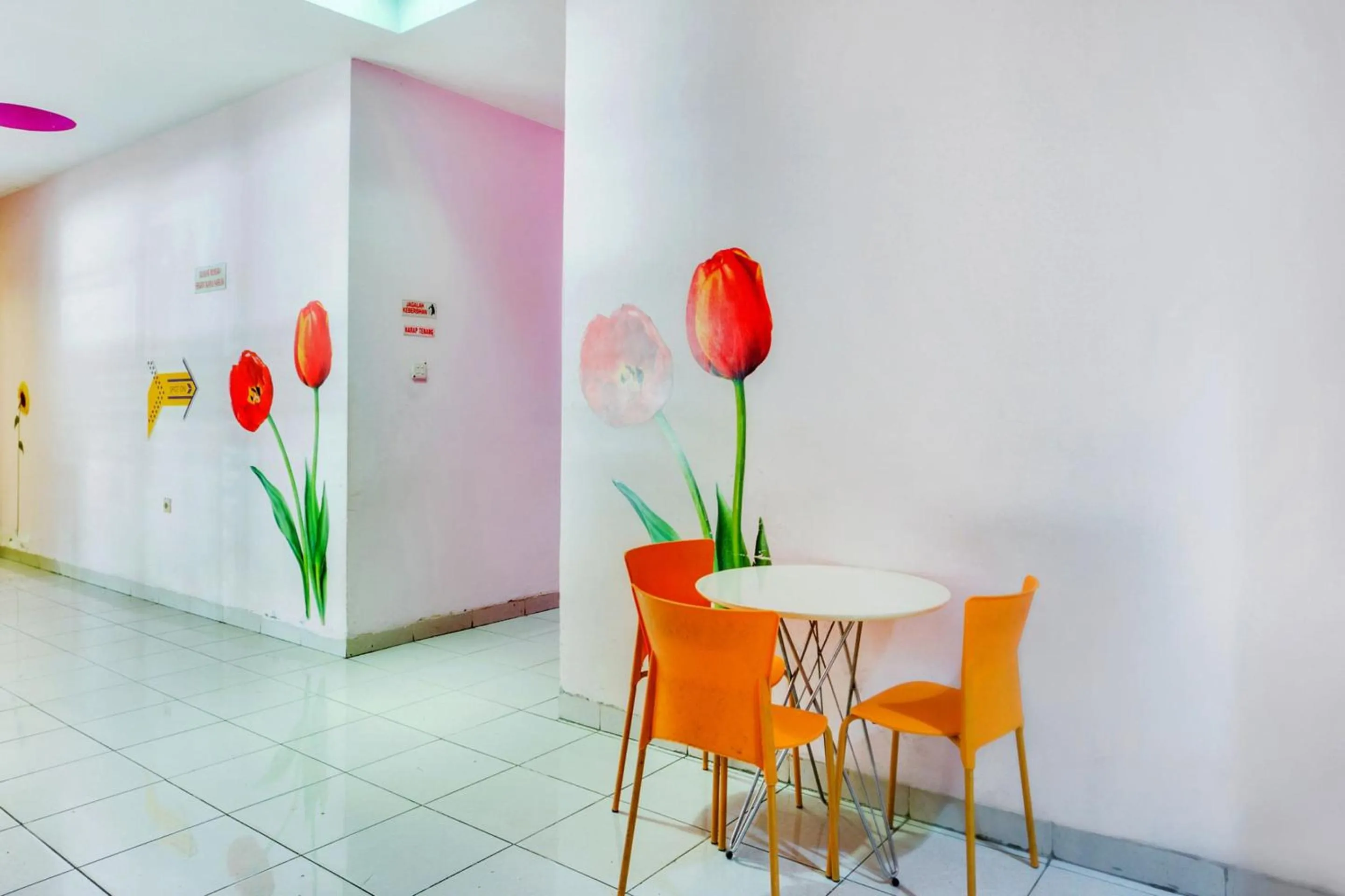 Lobby or reception in Hotel O Wisma Jampea