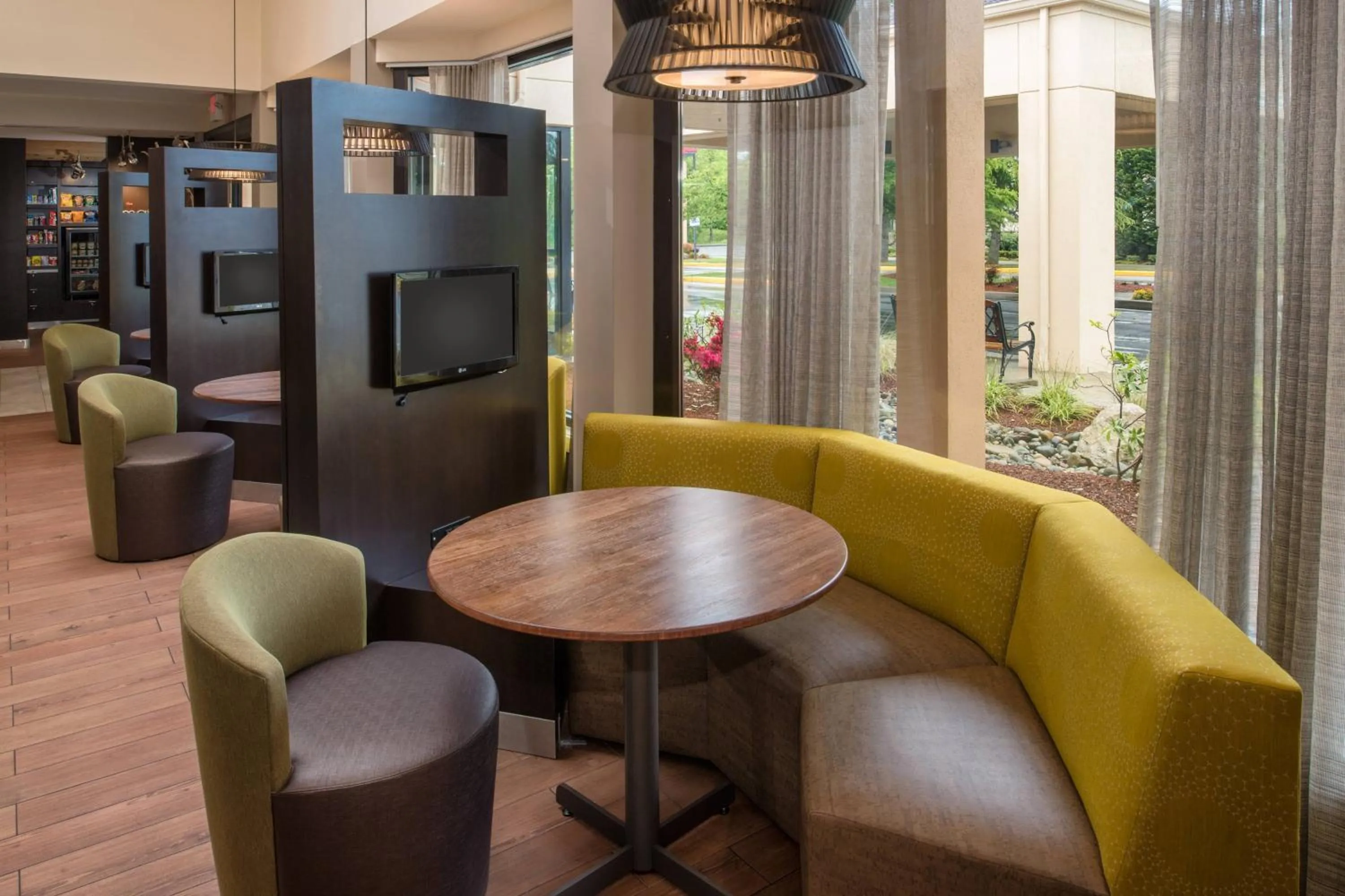 Other in Courtyard Seattle Southcenter