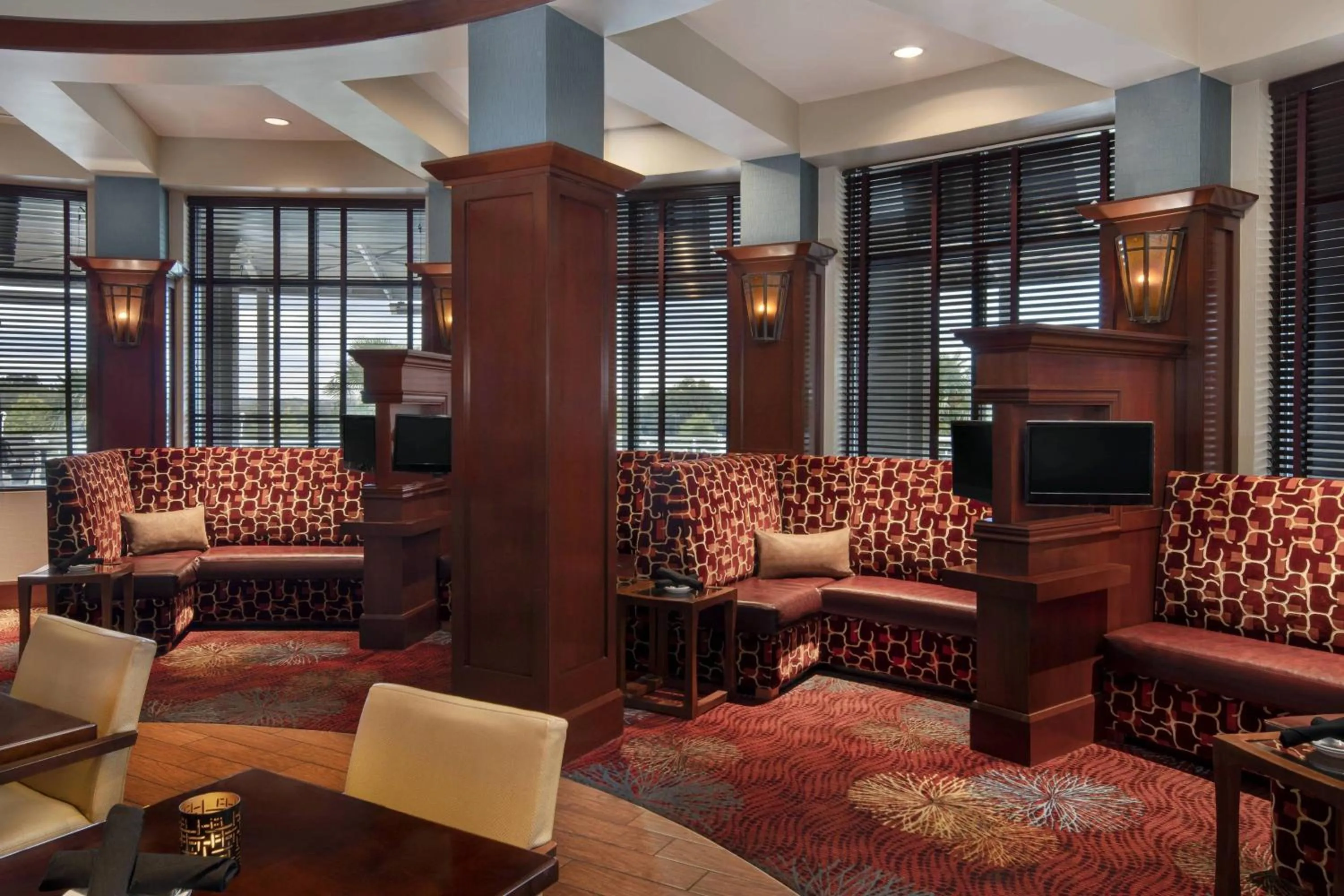 Lounge or bar in Spartanburg Marriott