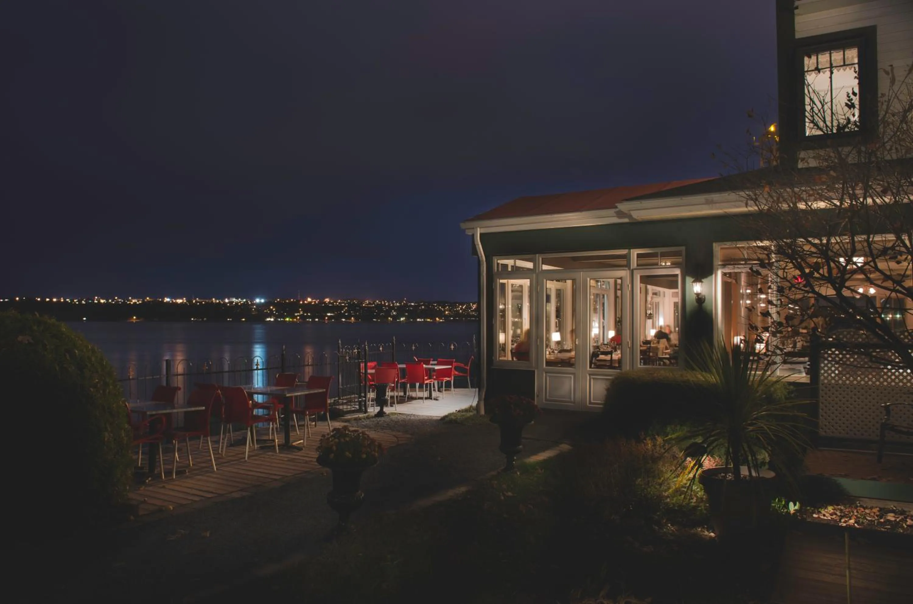 Patio in Goéliche hotel et appartement
