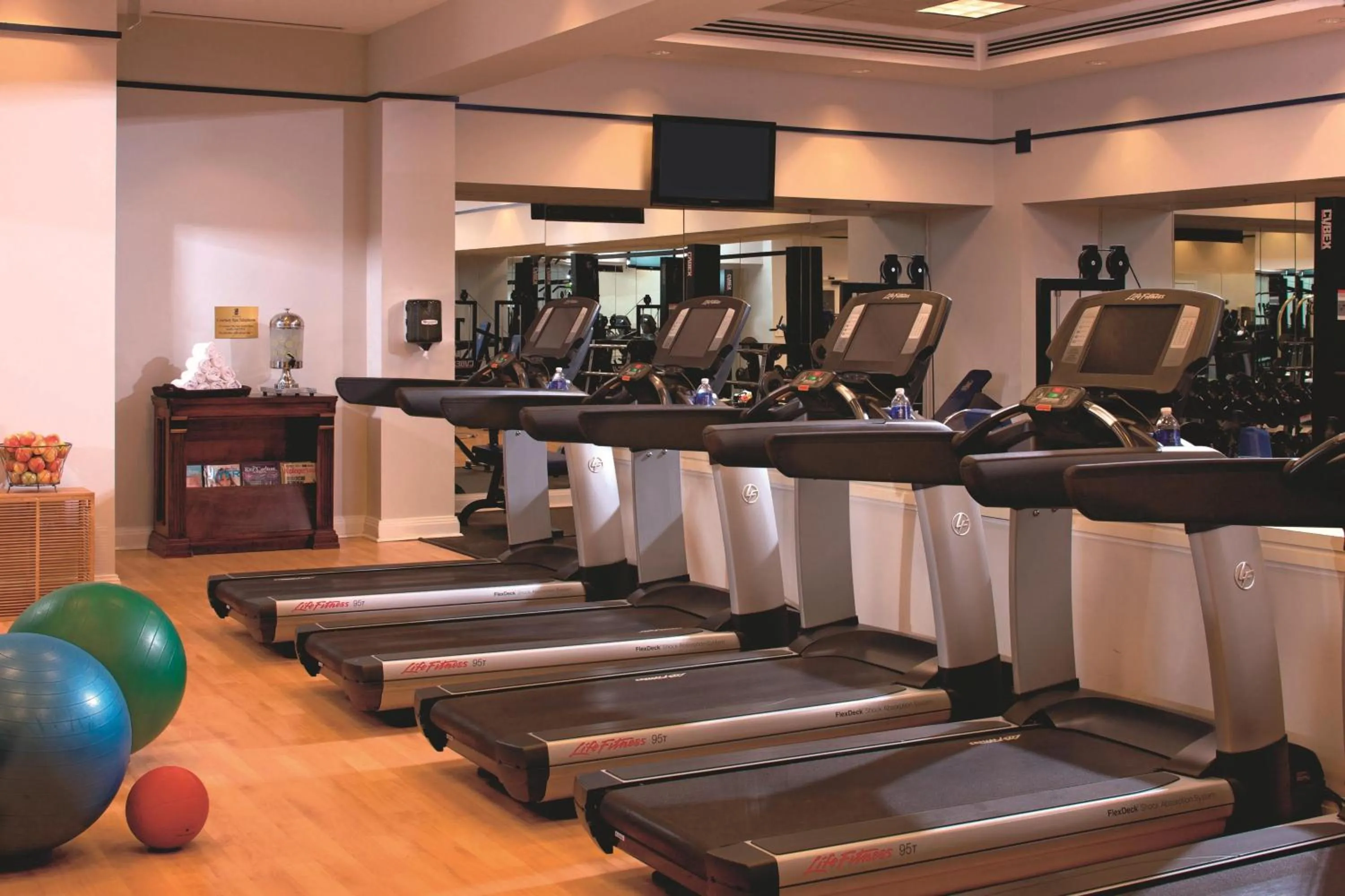 Fitness centre/facilities in The Ritz-Carlton, Tysons Corner