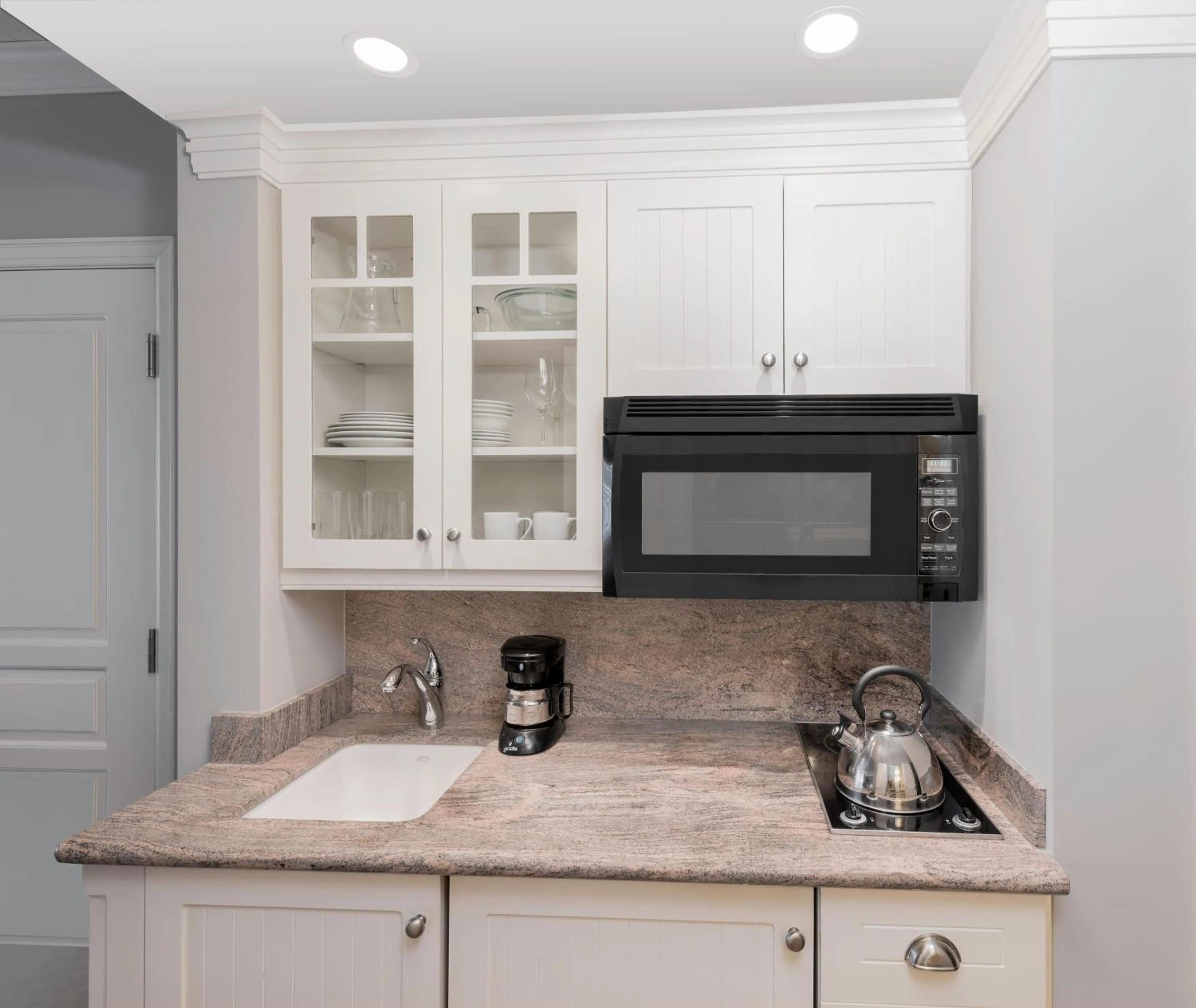 Kitchen or kitchenette in JW Marriott The Rosseau Muskoka Resort & Spa