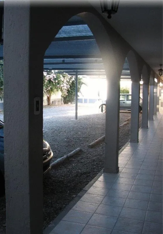 Facade/entrance in Tunkelén Apart Hotel