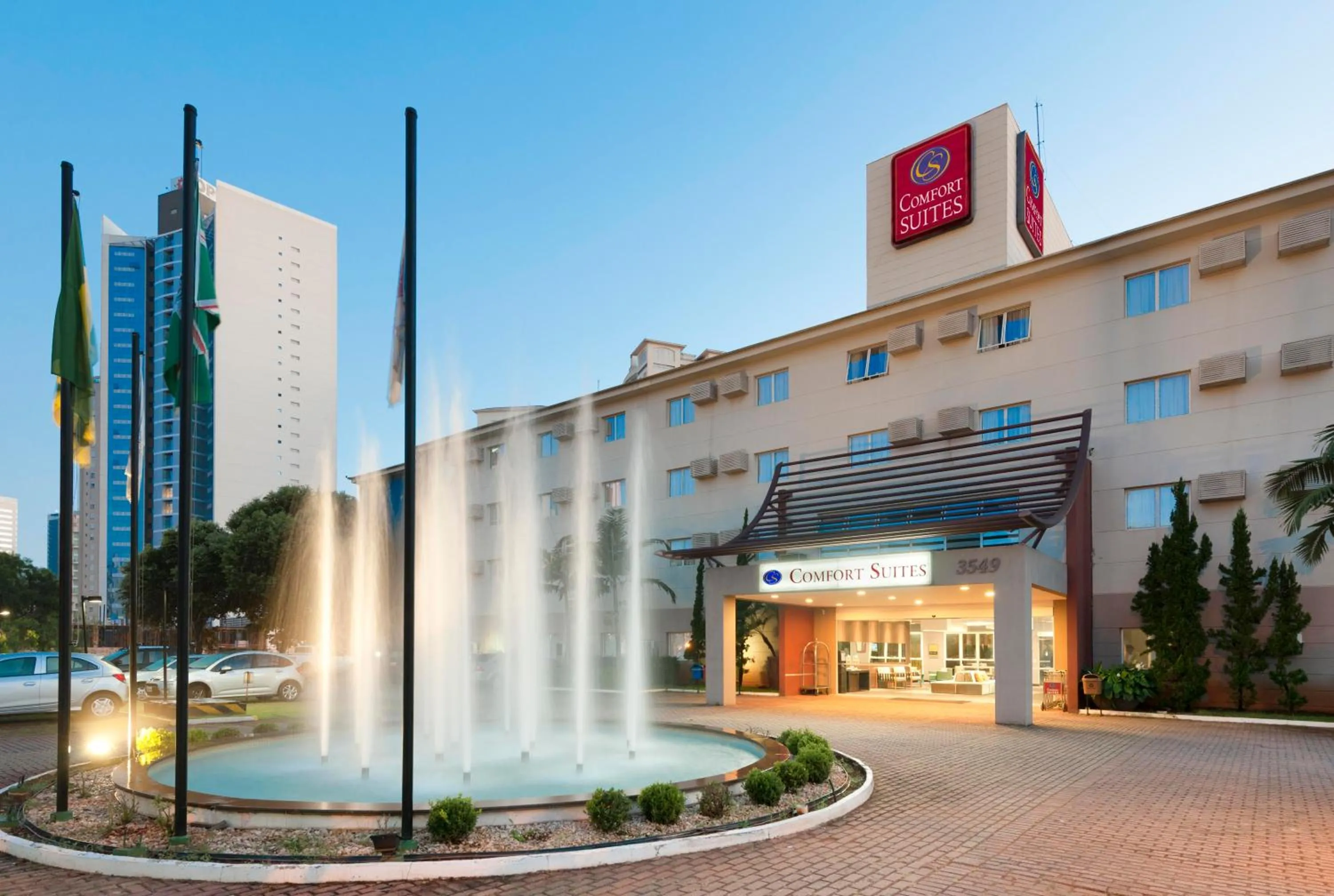Facade/entrance in Comfort Suites Flamboyant Goiânia