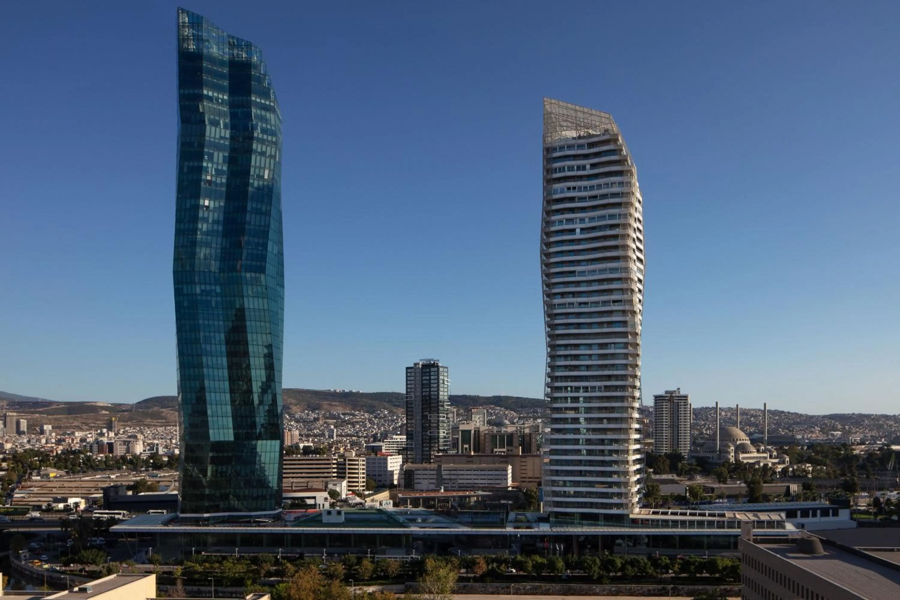 Property building in Four Points by Sheraton Izmir