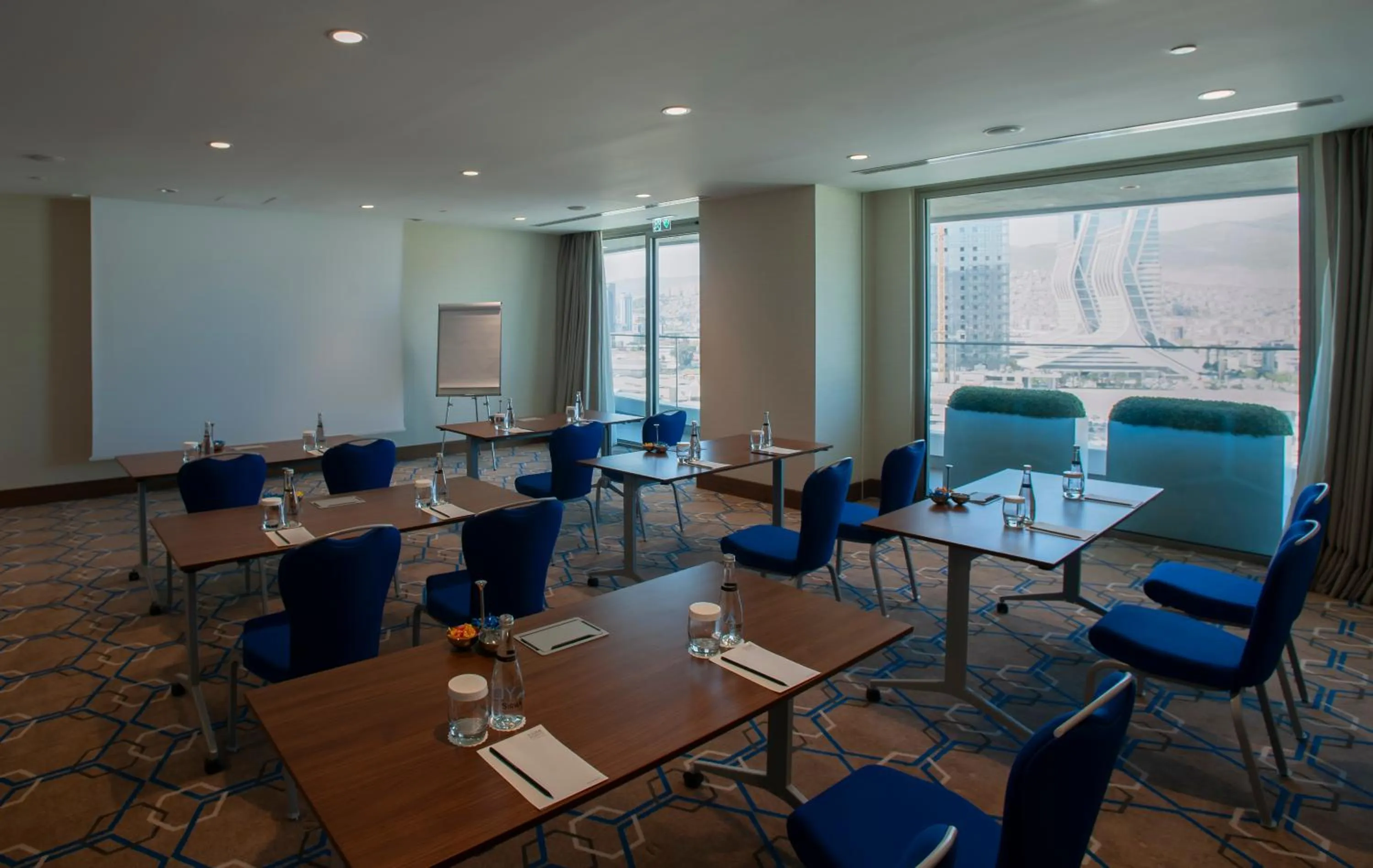 Meeting/conference room in Four Points by Sheraton Izmir