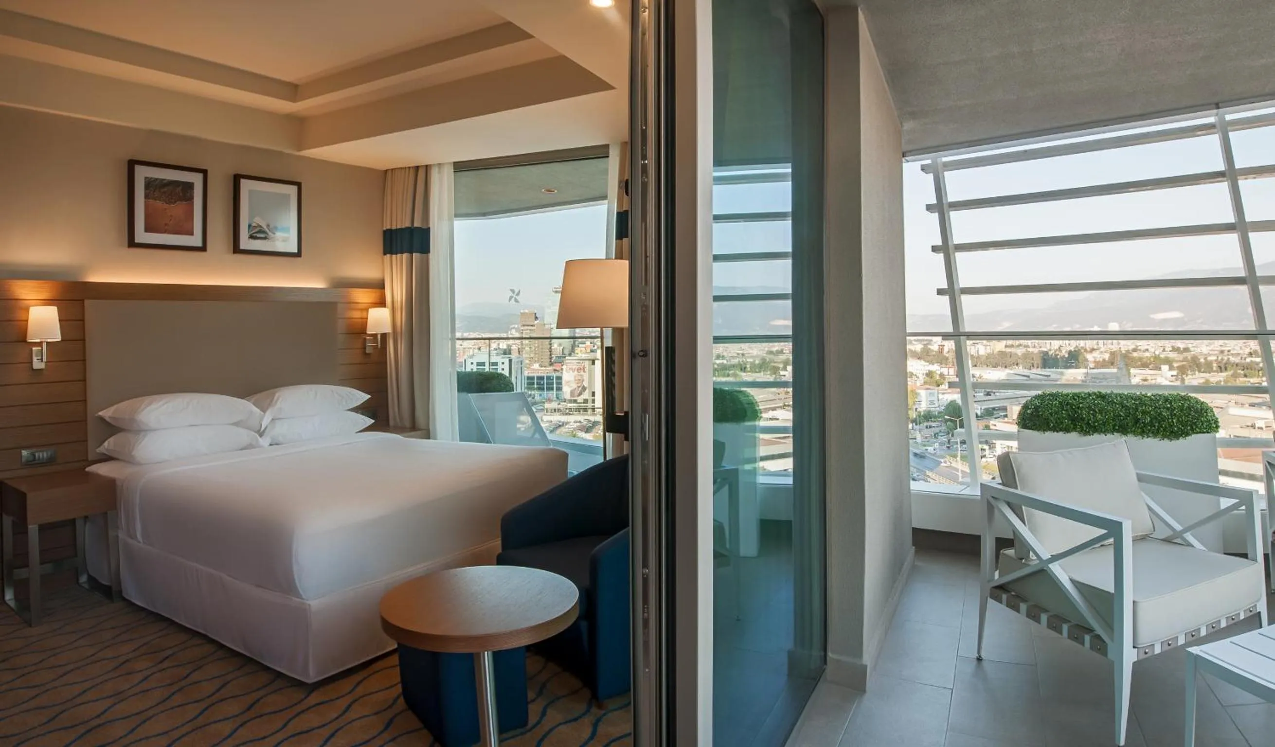 Bed in Four Points by Sheraton Izmir