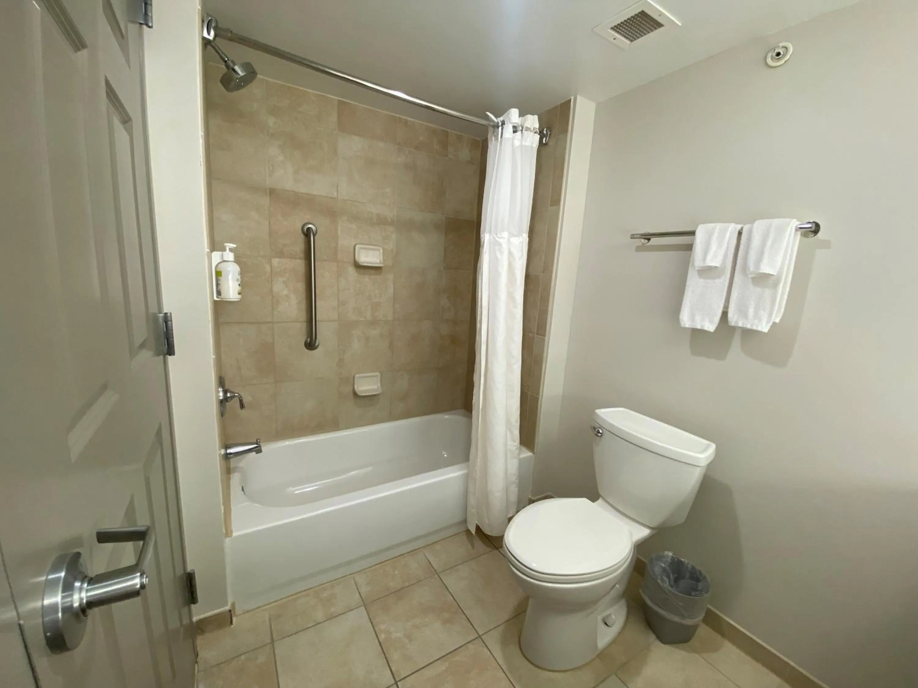Bathroom in Wingate by Wyndham State Arena Raleigh/Cary Hotel