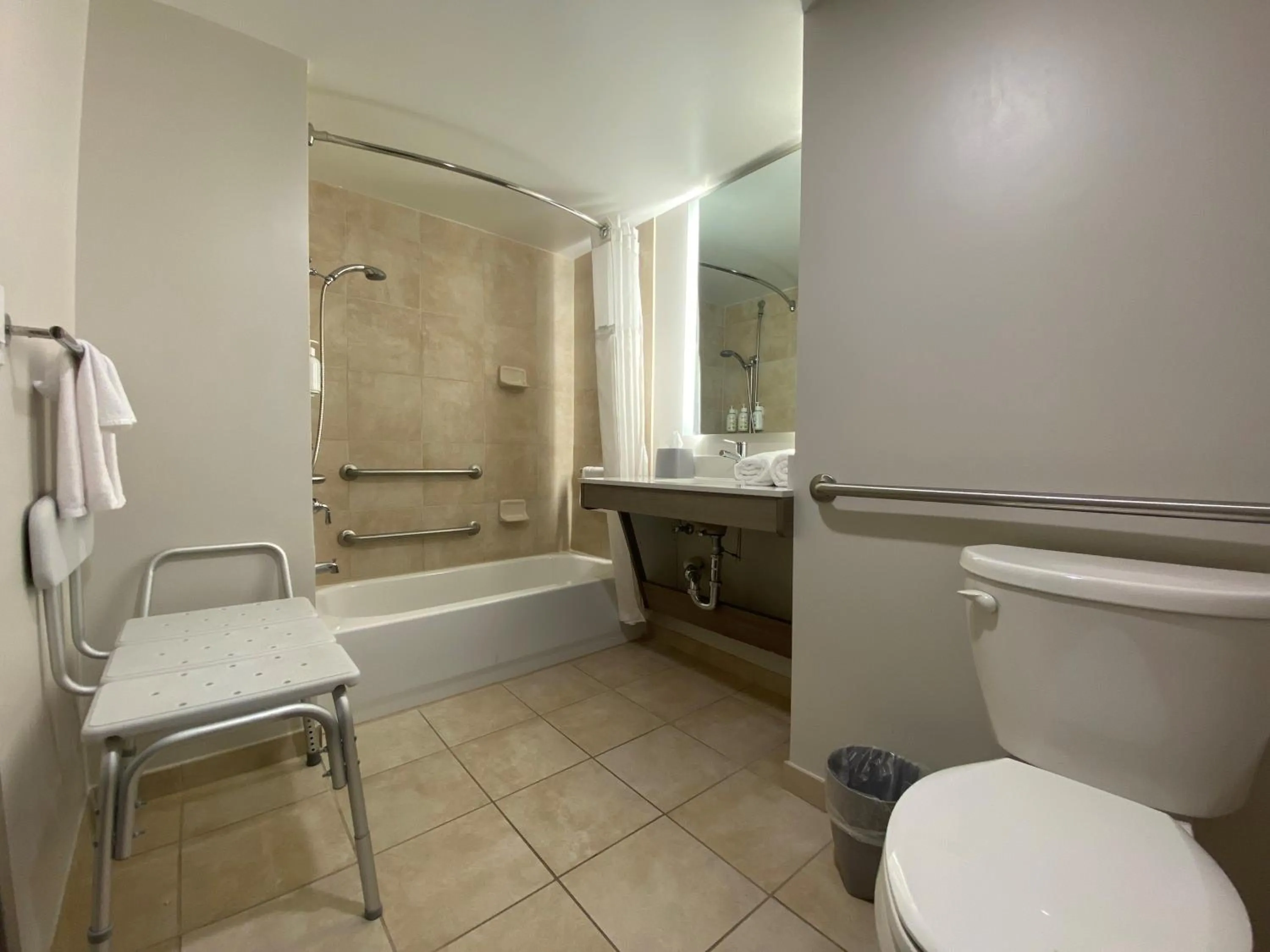 Shower in Wingate by Wyndham State Arena Raleigh/Cary Hotel