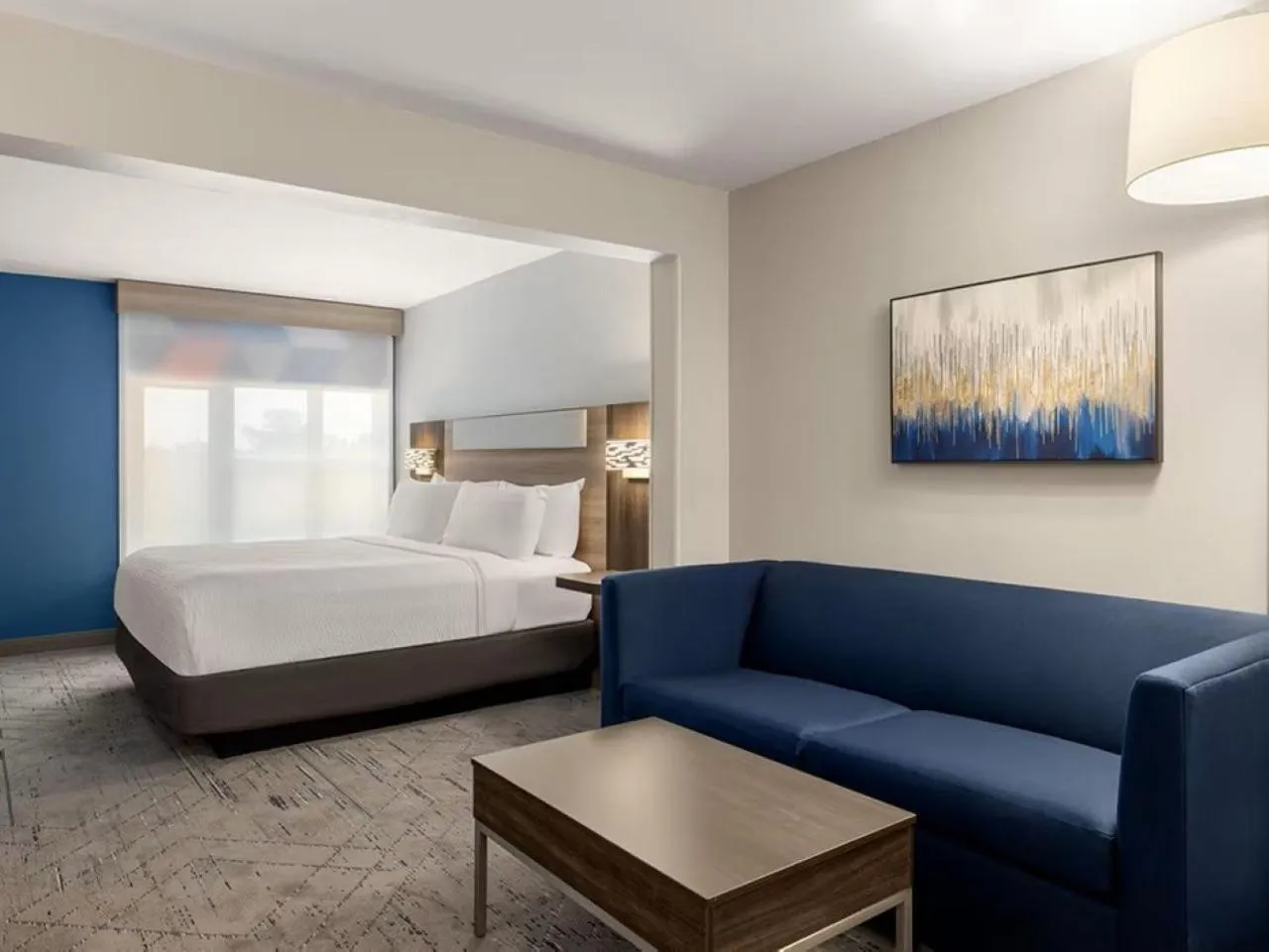 Bedroom, Bed in Holiday Inn Express & Suites Raleigh West - Lenovo Center by IHG