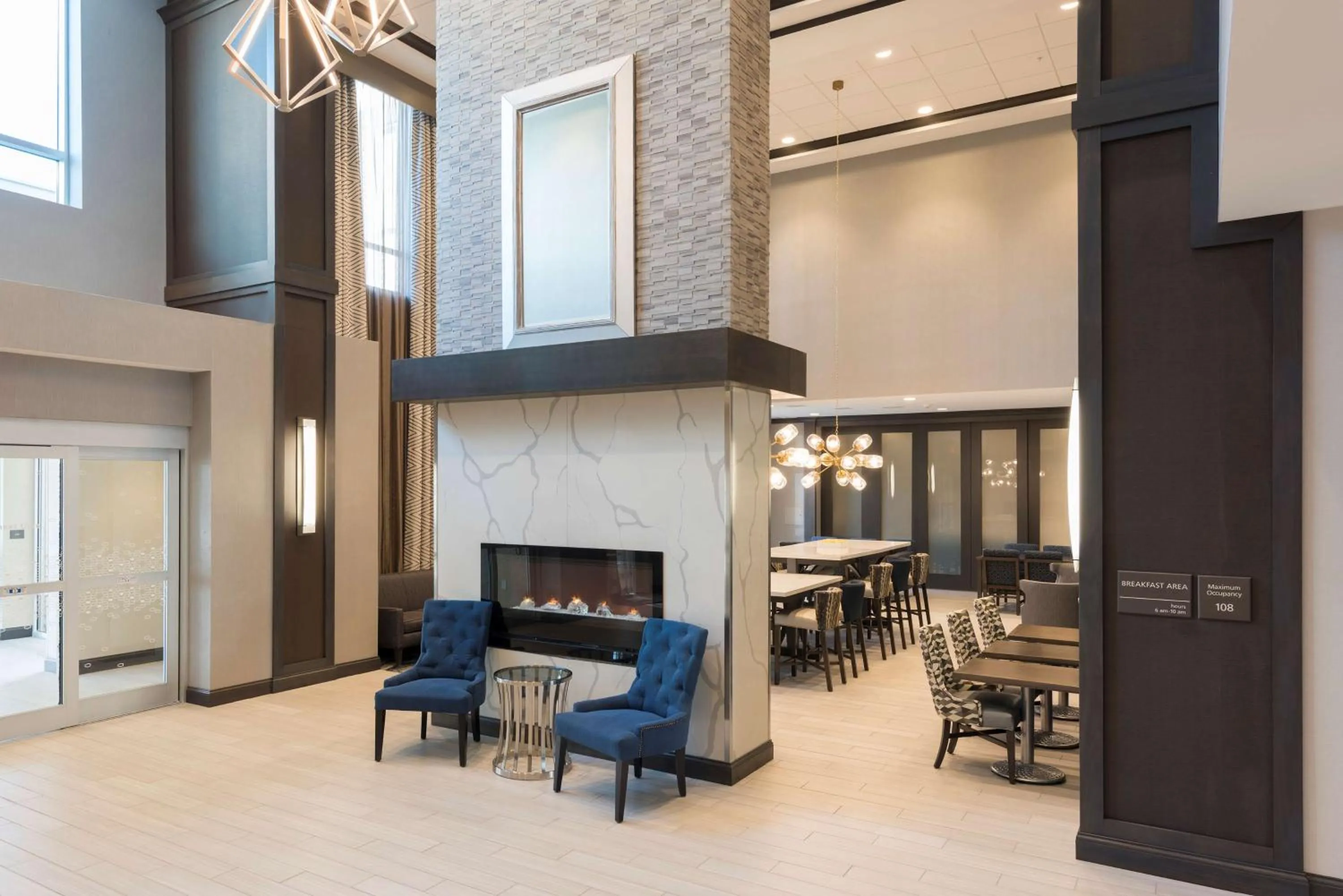 Lobby or reception in Hampton Inn & Suites Indianapolis-Keystone, IN