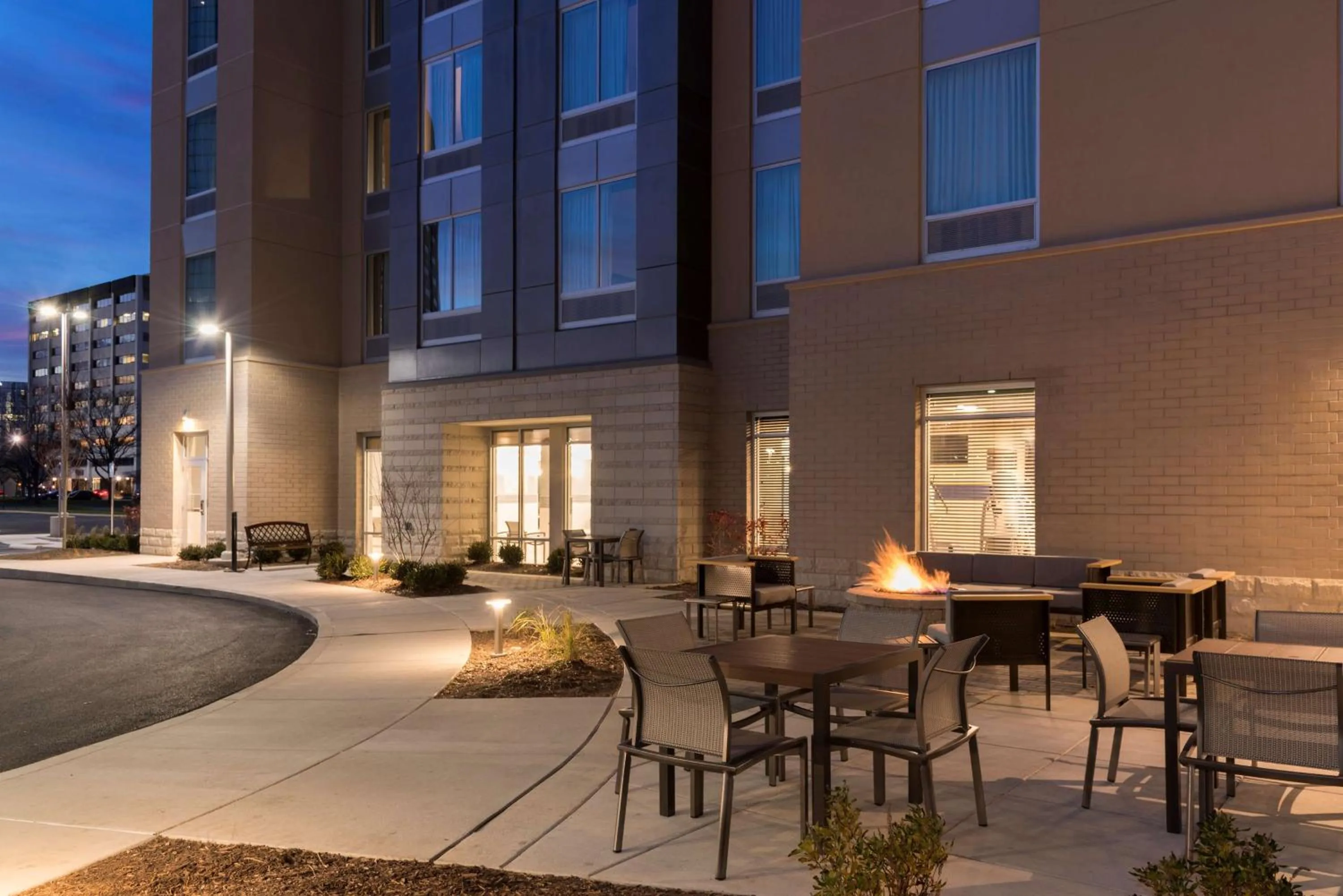 Patio in Hampton Inn & Suites Indianapolis-Keystone, IN