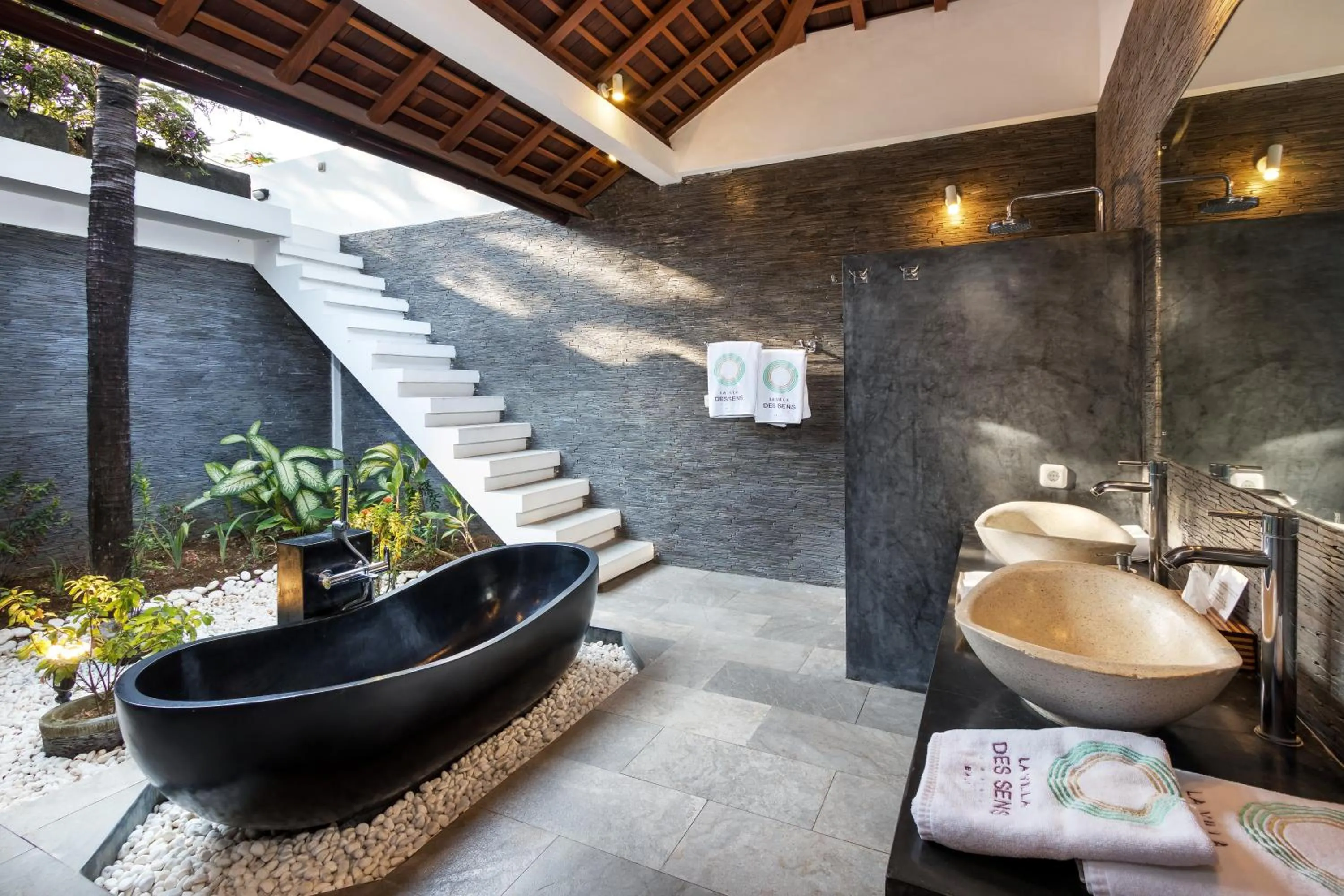Bathroom in La Villa Des Sens