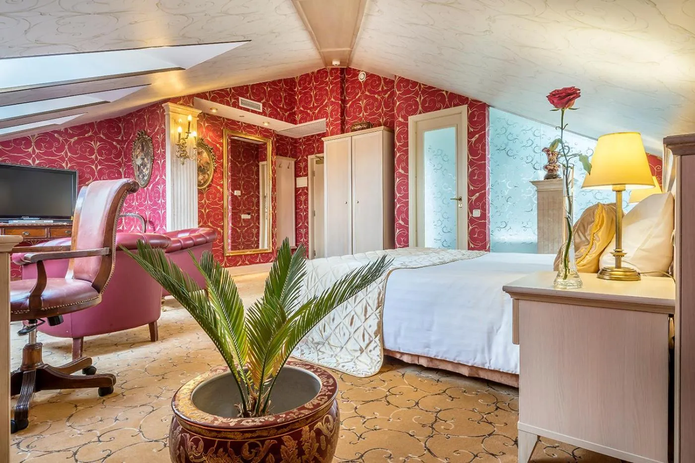 Photo of the whole room, Bed in Imperial Hotel & Restaurant