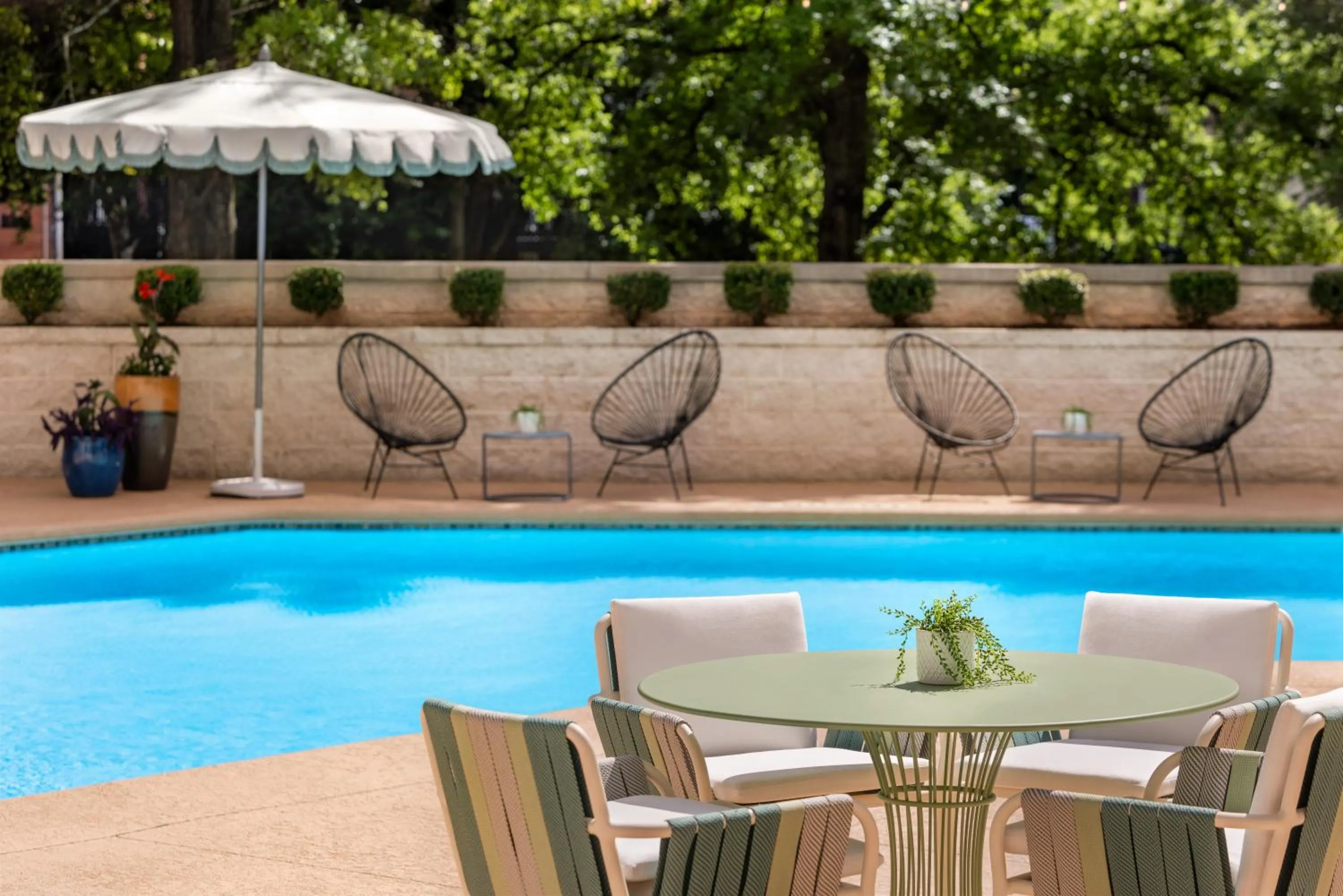 Swimming pool in The American Hotel Atlanta Downtown-a Doubletree by Hilton
