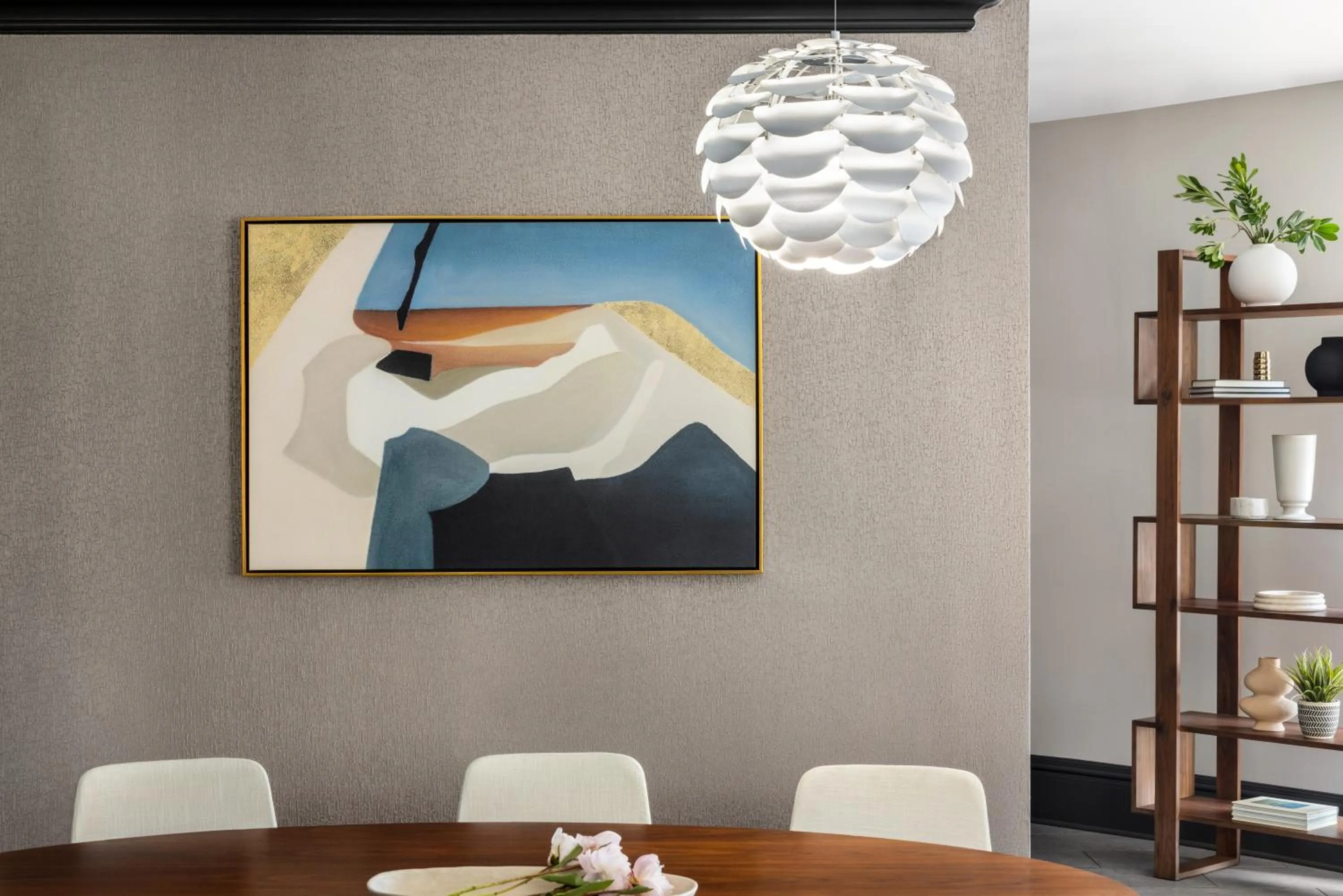 Decorative detail in The American Hotel Atlanta Downtown-a Doubletree by Hilton